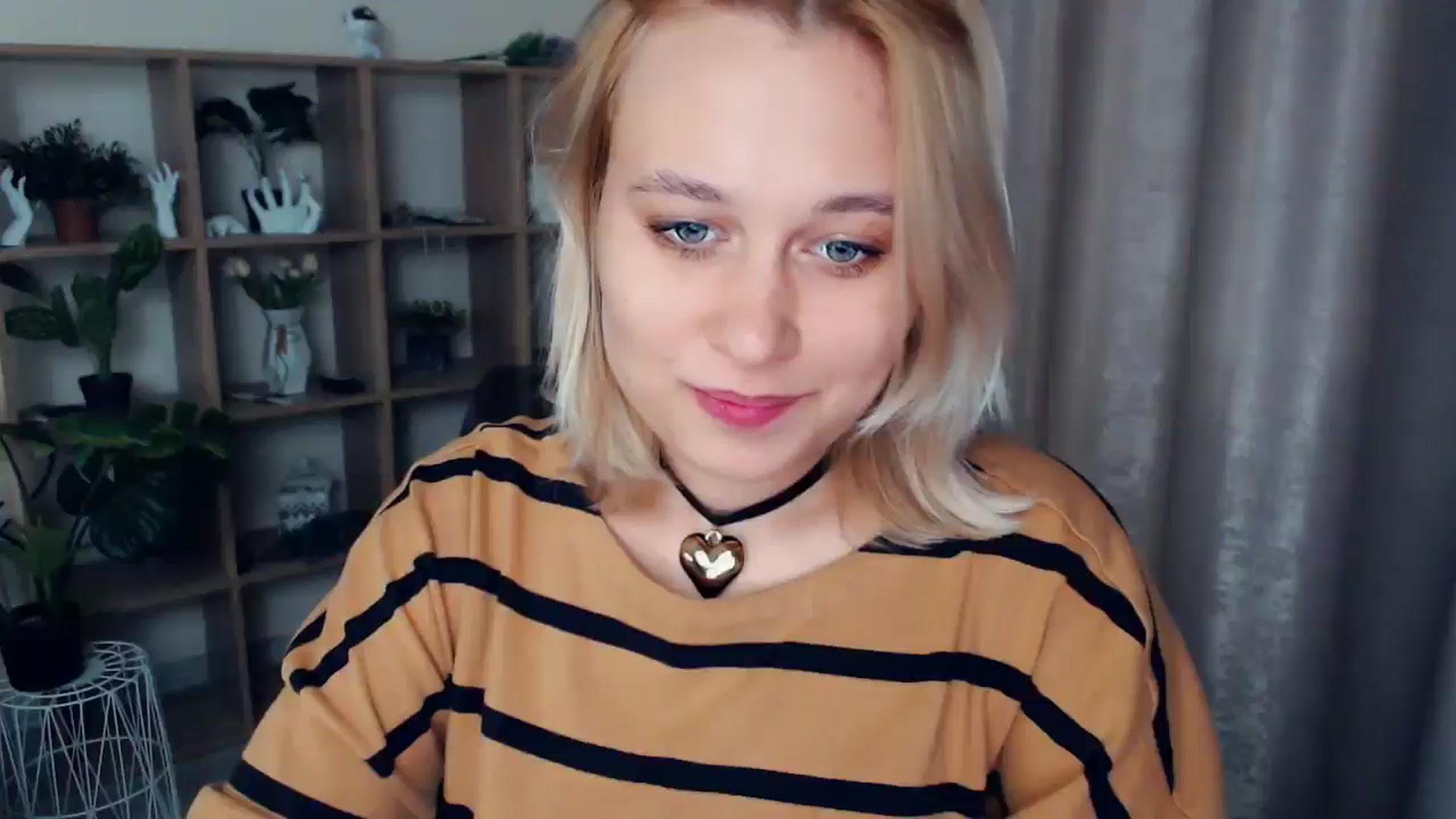 Gallery image thumbnail from Kukla_kolduna's myfreecams stream on, 02/09/2025, 18:03 image 1 of 20