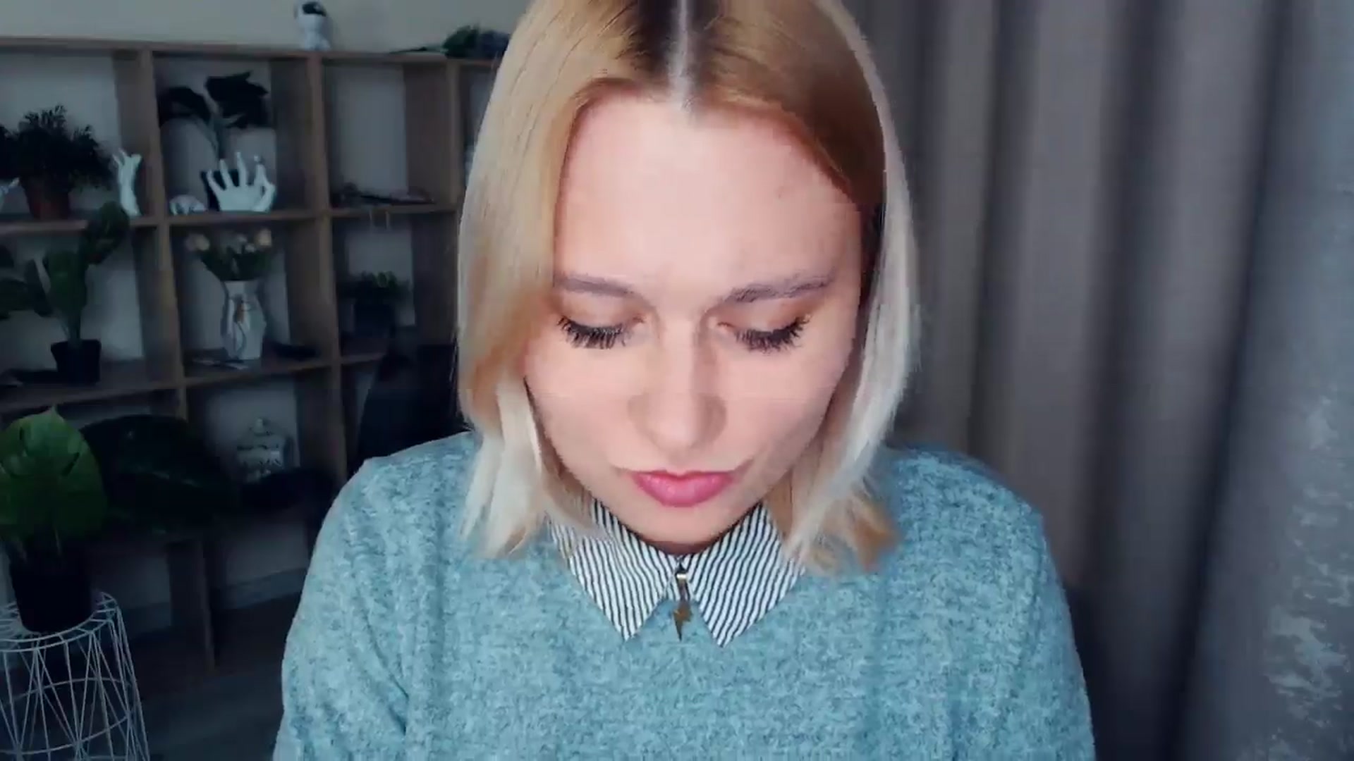 Gallery image thumbnail from Kukla_kolduna's myfreecams stream on, 02/13/2025, 17:10 image 6 of 20