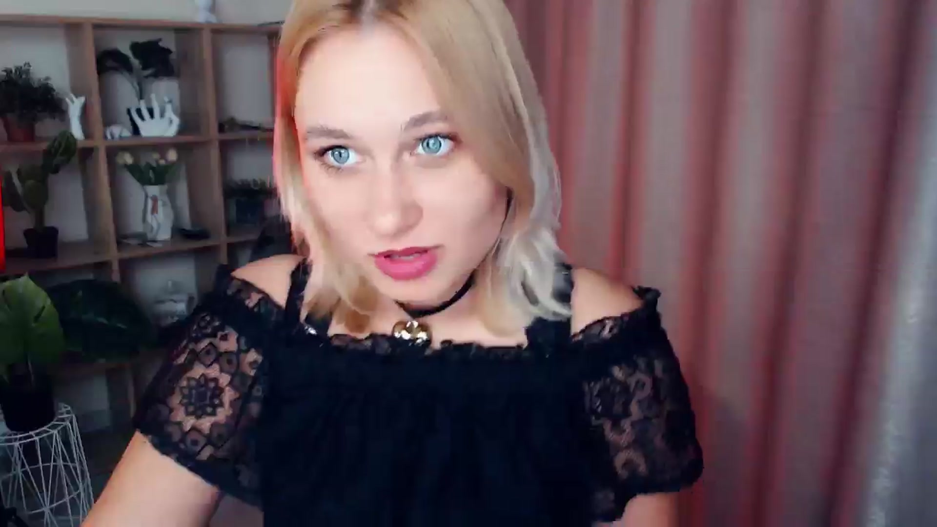 Gallery image thumbnail from Kukla_kolduna's myfreecams stream on, 02/14/2025, 15:45 image 4 of 20