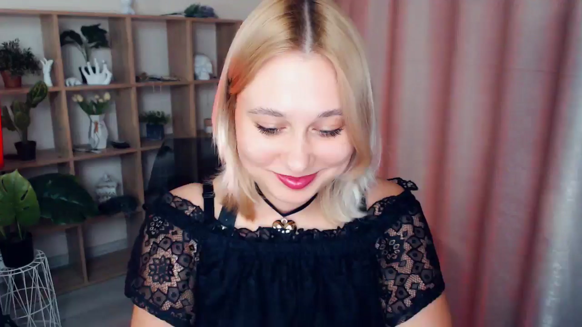 Gallery image thumbnail from Kukla_kolduna's myfreecams stream on, 02/14/2025, 15:45 image 11 of 20