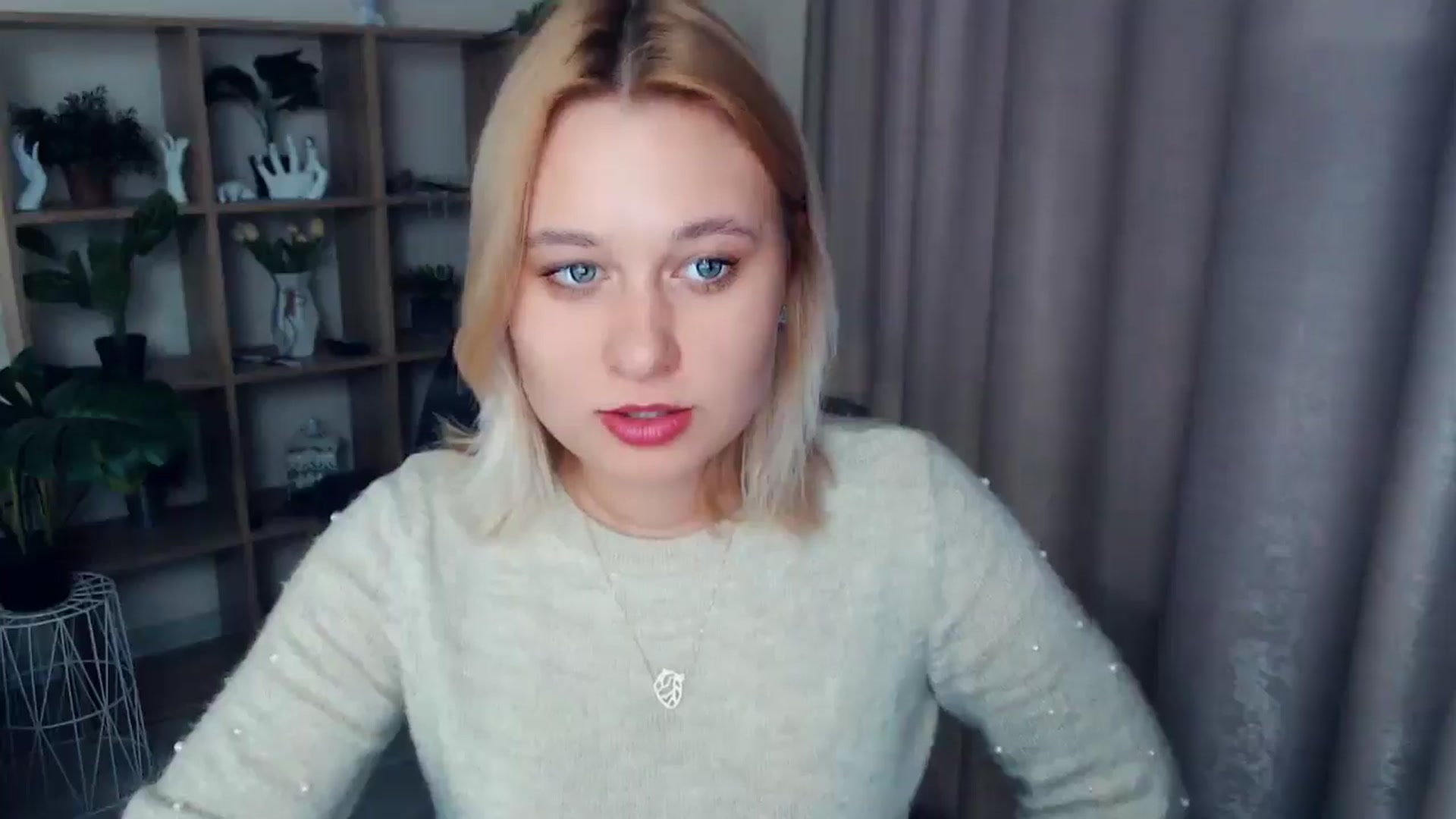 Gallery image thumbnail from Kukla_kolduna's myfreecams stream on, 02/15/2025, 15:15 image 19 of 20