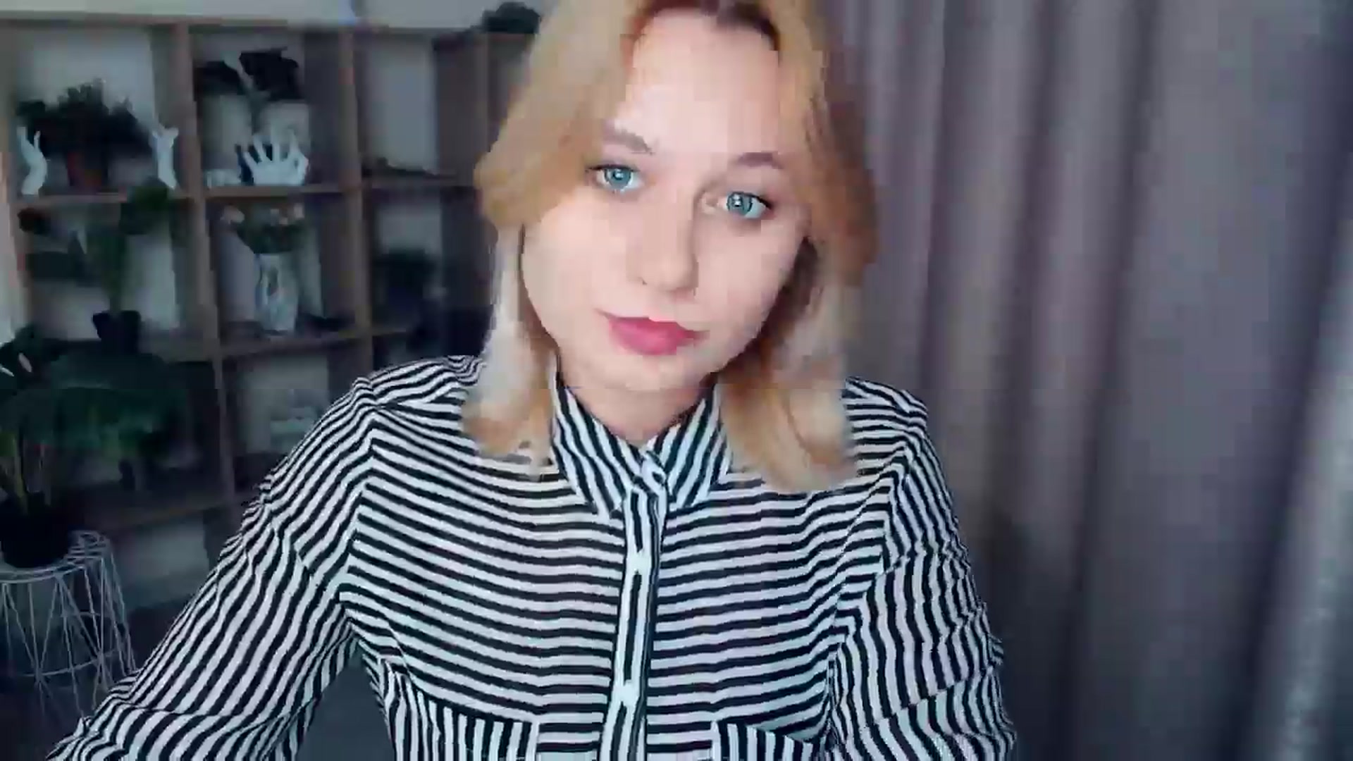 Gallery image thumbnail from Kukla_kolduna's myfreecams stream on, 02/21/2025, 15:41 image 17 of 20