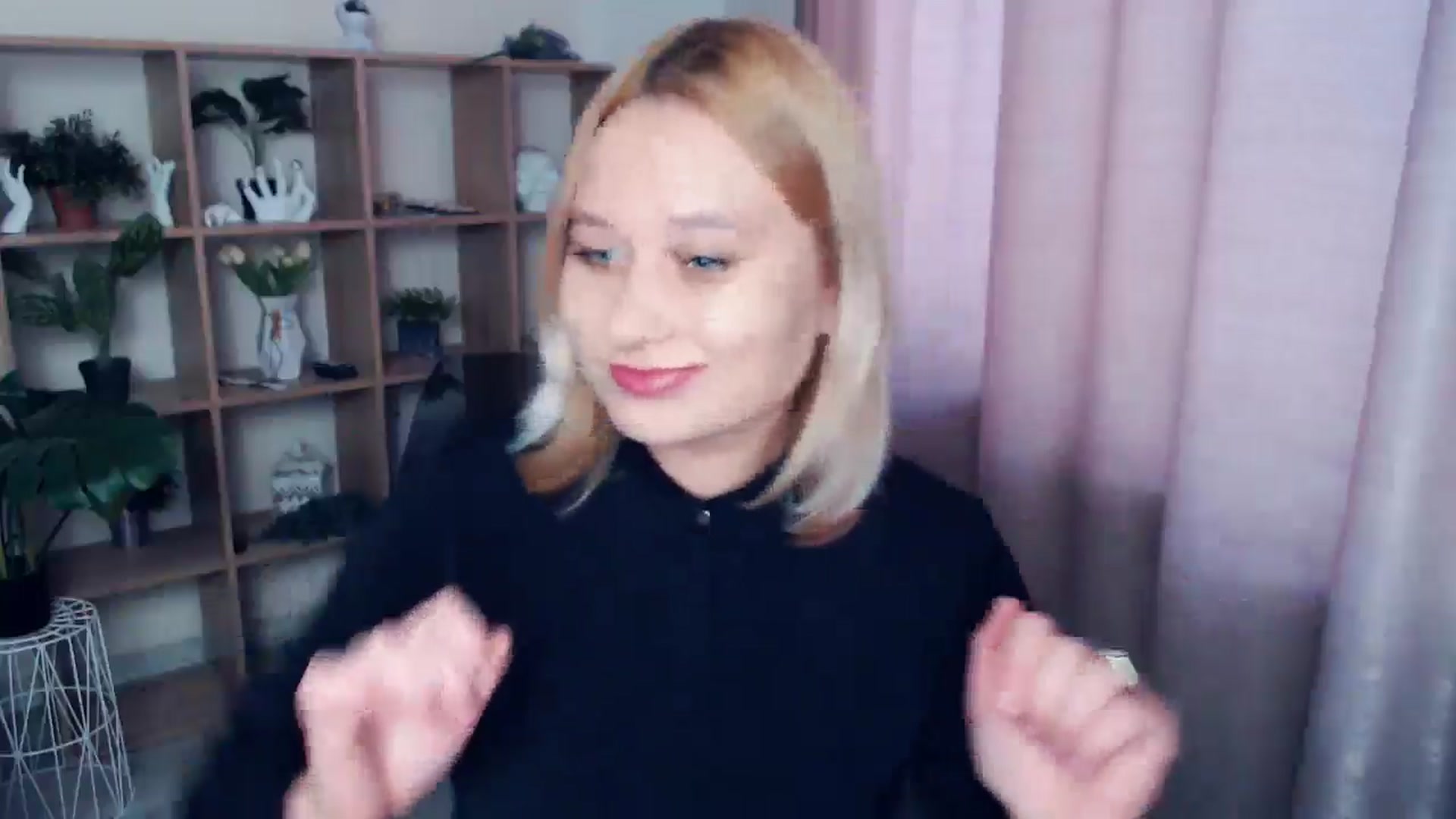 Gallery image thumbnail from Kukla_kolduna's myfreecams stream on, 02/22/2025, 15:36 image 6 of 20