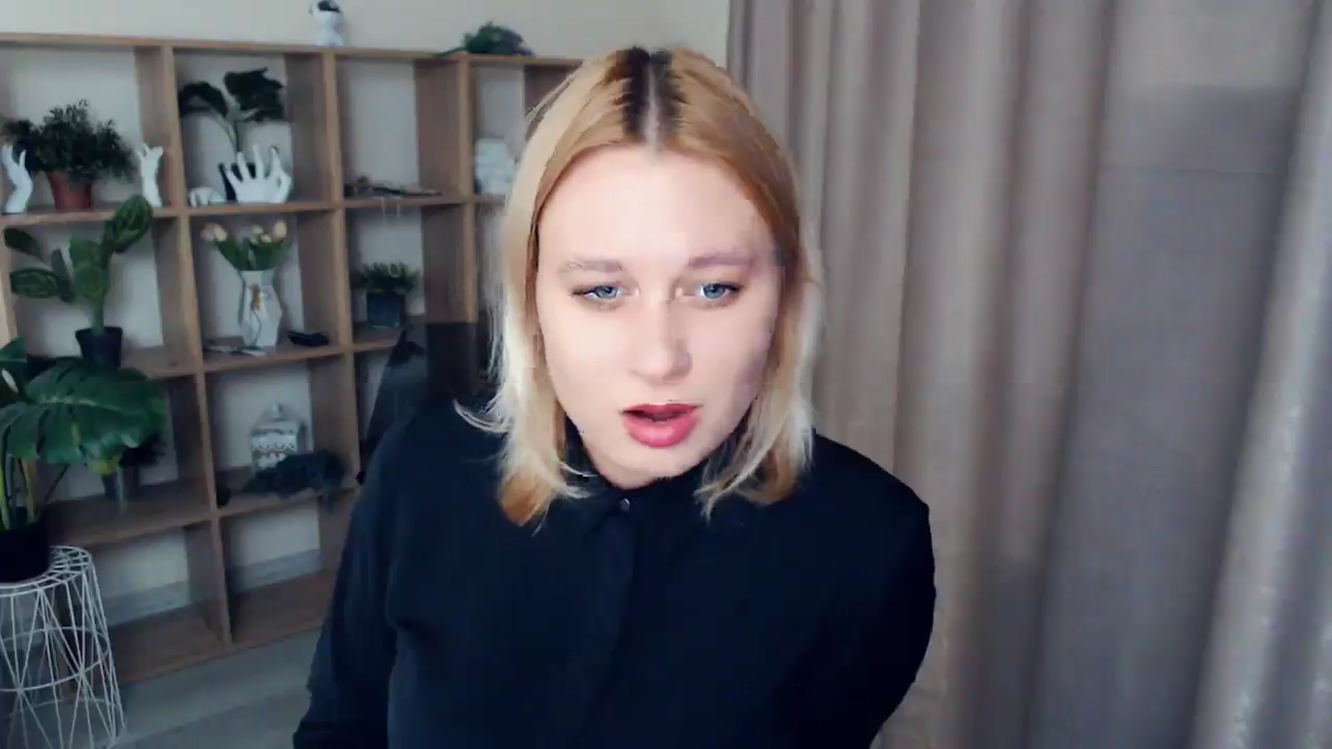 Gallery image thumbnail from Kukla_kolduna's myfreecams stream on, 02/22/2025, 16:21 image 2 of 20