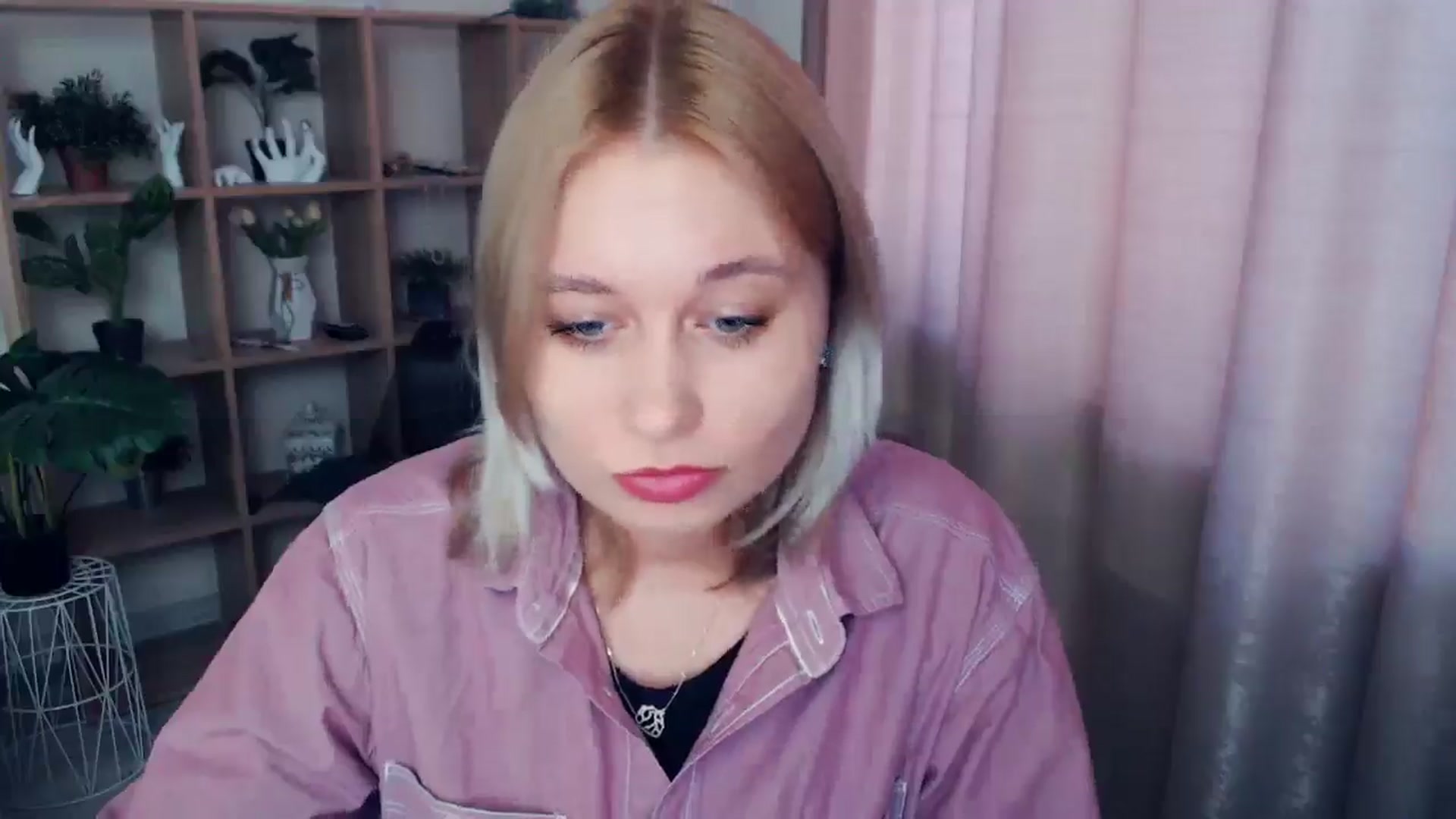 Gallery image thumbnail from Kukla_kolduna's myfreecams stream on, 02/23/2025, 14:48 image 2 of 20