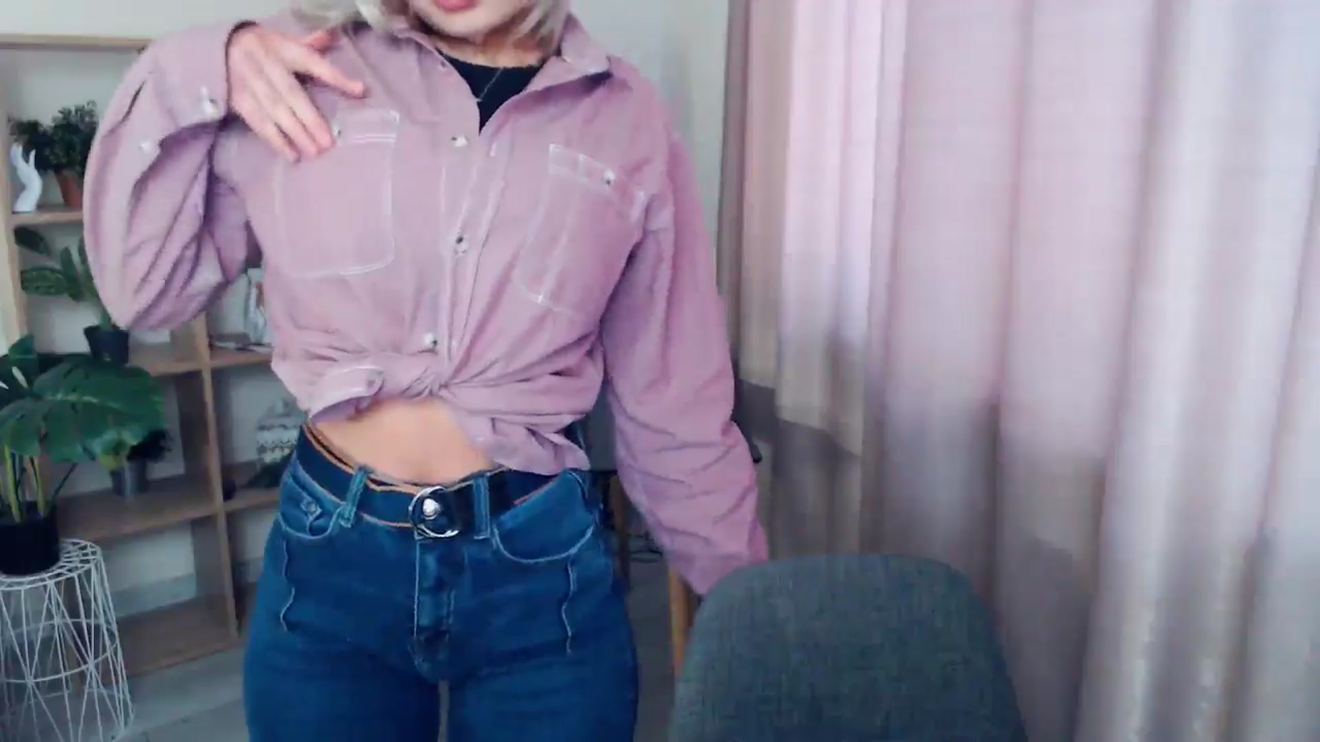 Gallery image thumbnail from Kukla_kolduna's myfreecams stream on, 02/23/2025, 14:48 image 15 of 20