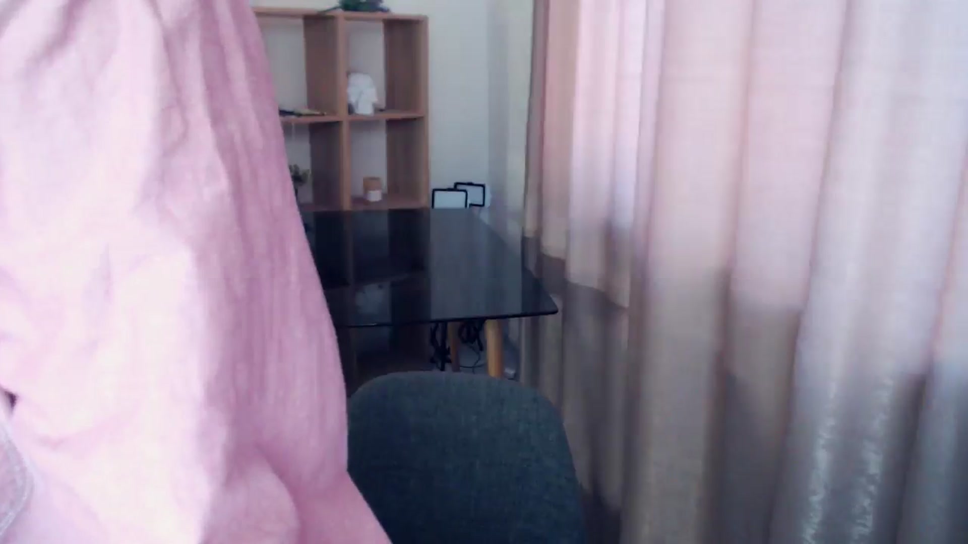 Gallery image thumbnail from Kukla_kolduna's myfreecams stream on, 02/23/2025, 14:48 image 4 of 20