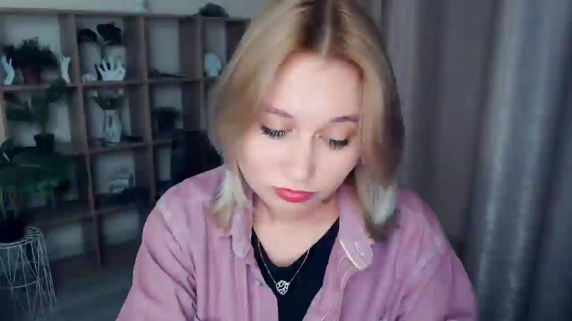 Gallery image thumbnail from Kukla_kolduna's myfreecams stream on, 02/23/2025, 16:53 image 5 of 20