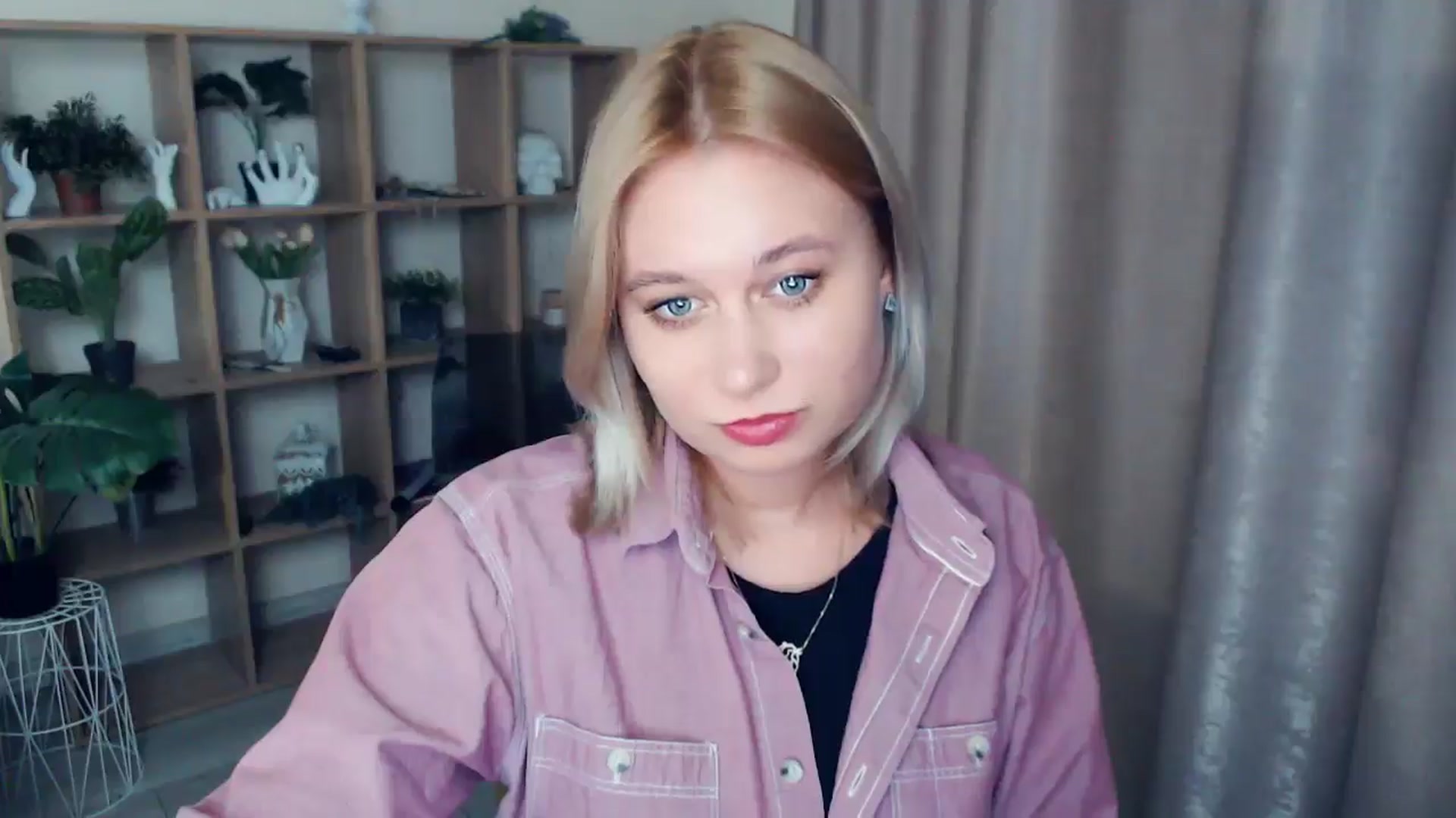 Gallery image thumbnail from Kukla_kolduna's myfreecams stream on, 02/23/2025, 16:53 image 15 of 20