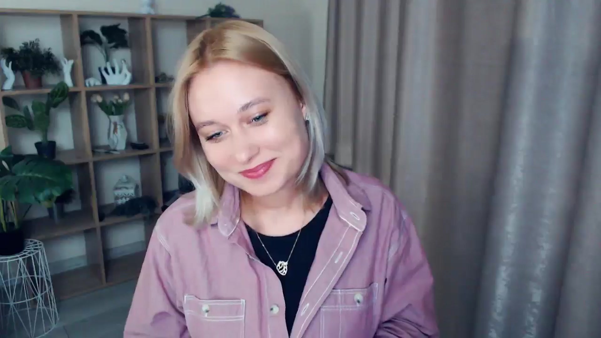 Gallery image thumbnail from Kukla_kolduna's myfreecams stream on, 02/23/2025, 16:53 image 14 of 20
