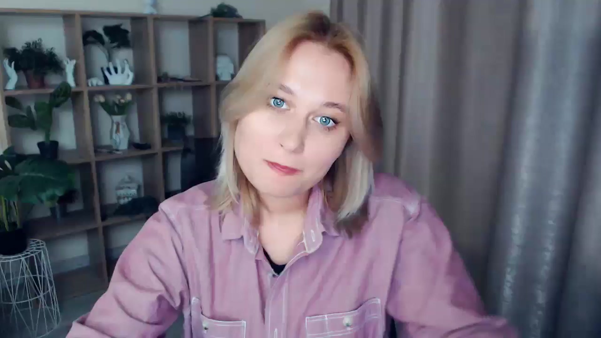 Gallery image thumbnail from Kukla_kolduna's myfreecams stream on, 02/23/2025, 16:53 image 3 of 20