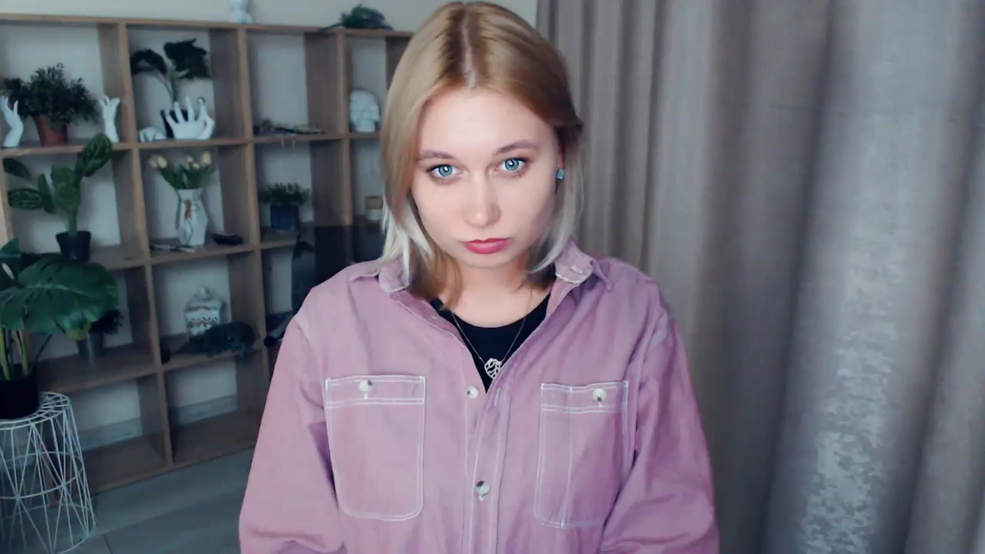 Gallery image thumbnail from Kukla_kolduna's myfreecams stream on, 02/23/2025, 18:00 image 14 of 20