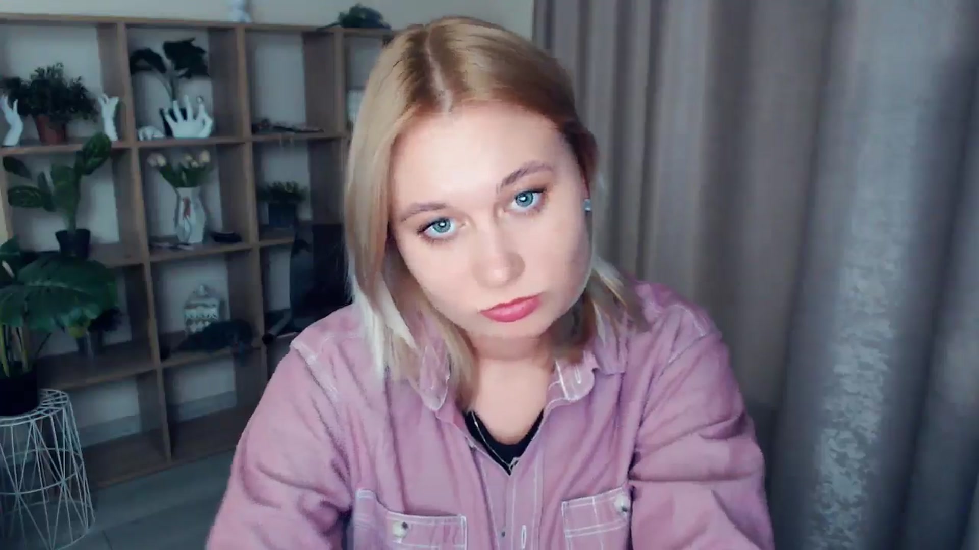 Gallery image thumbnail from Kukla_kolduna's myfreecams stream on, 02/23/2025, 18:00 image 11 of 20
