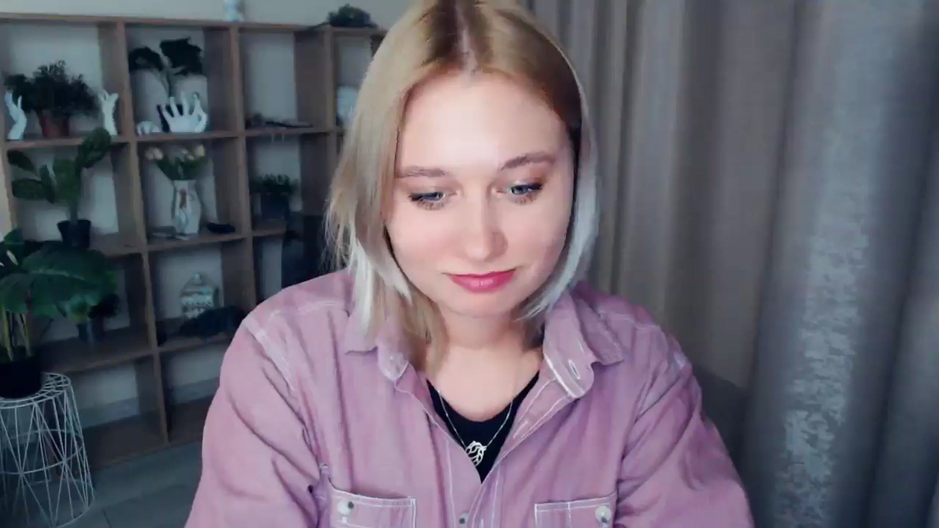 Gallery image thumbnail from Kukla_kolduna's myfreecams stream on, 02/23/2025, 18:00 image 20 of 20
