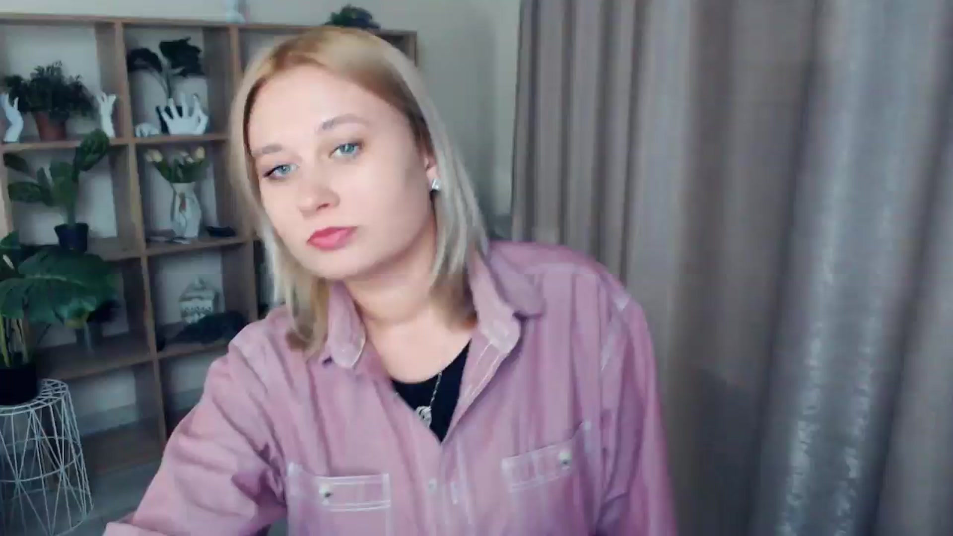 Gallery image thumbnail from Kukla_kolduna's myfreecams stream on, 02/23/2025, 18:00 image 1 of 20