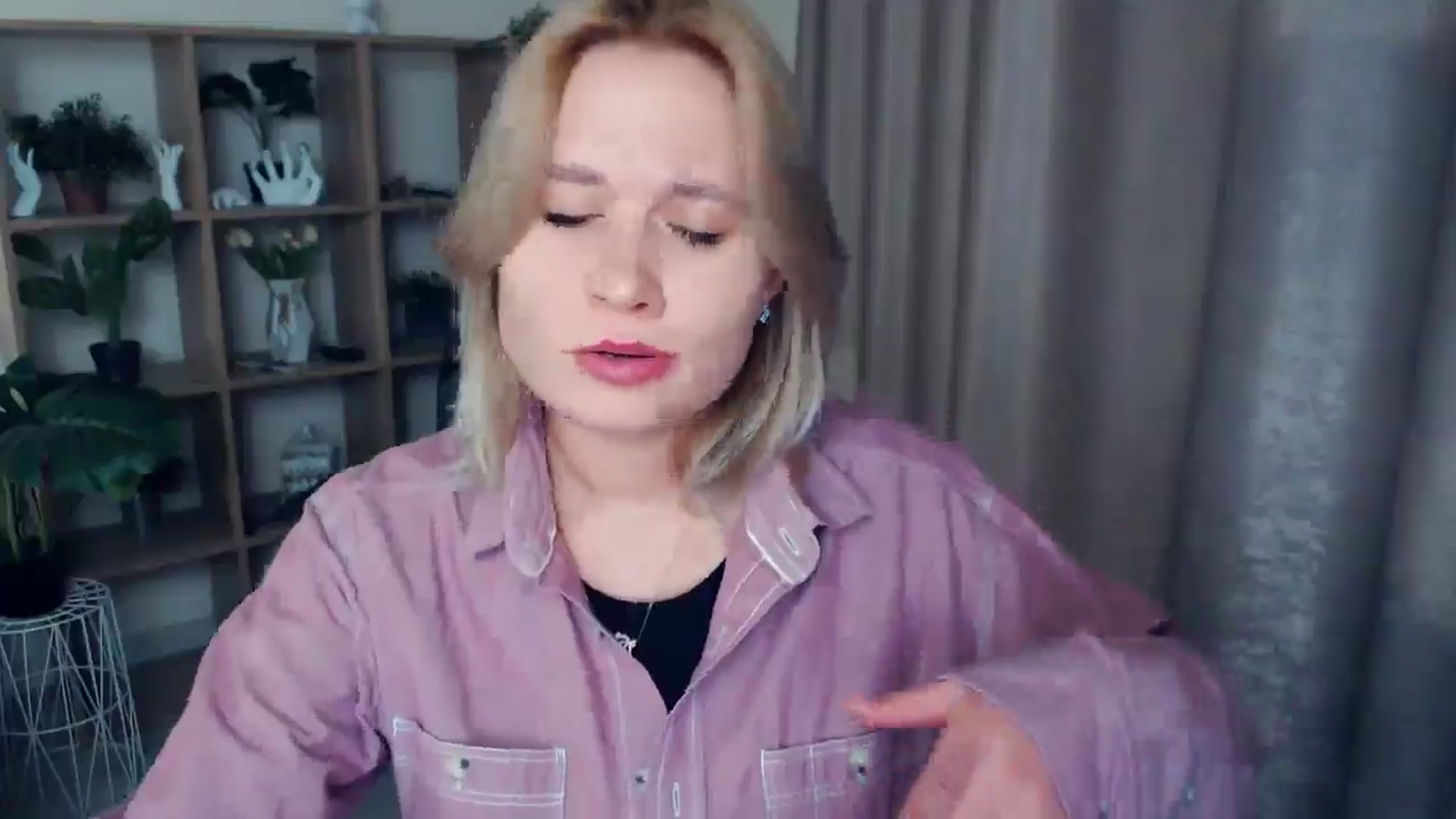 Gallery image thumbnail from Kukla_kolduna's myfreecams stream on, 02/23/2025, 18:50 image 14 of 20