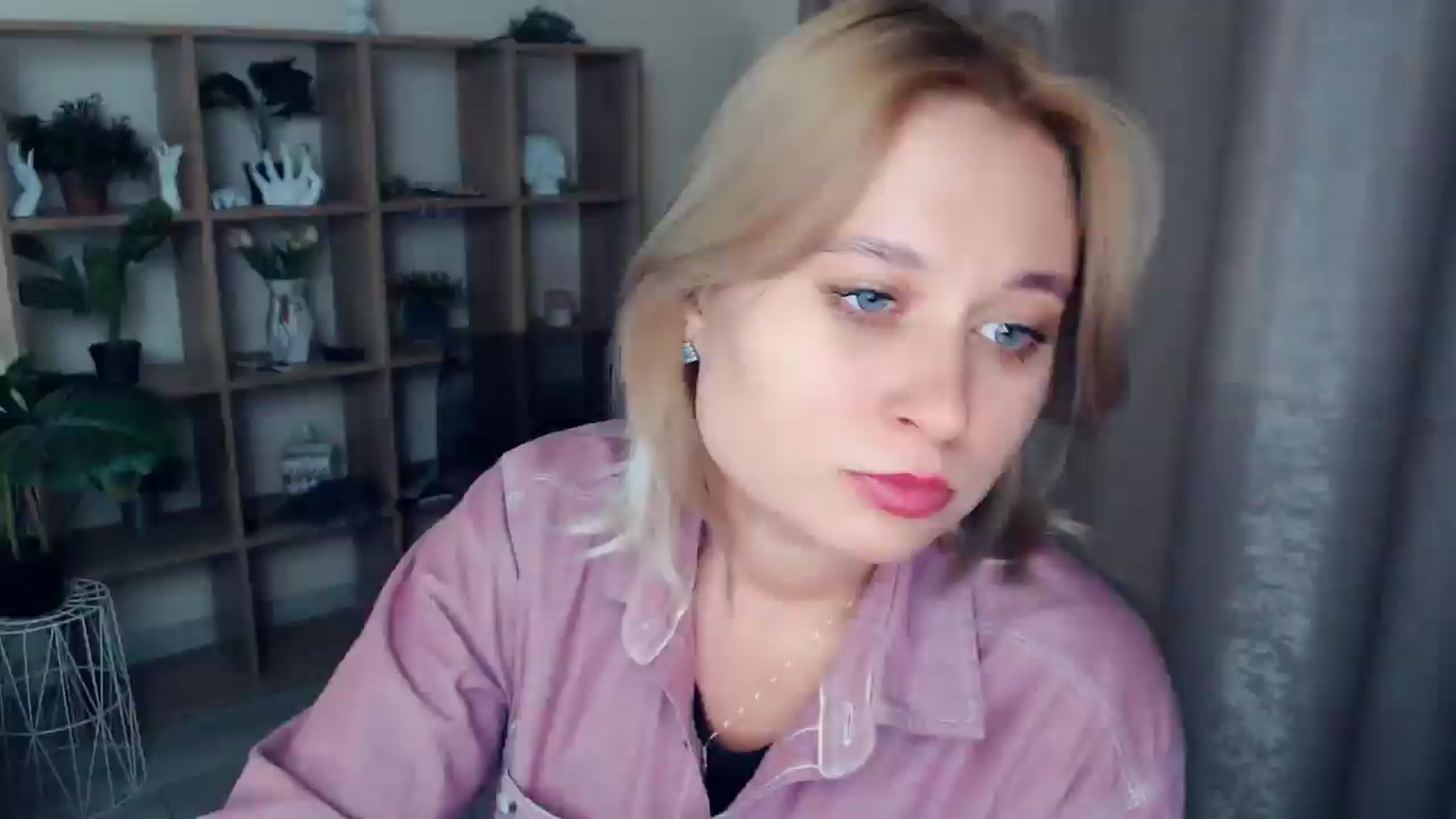Gallery image thumbnail from Kukla_kolduna's myfreecams stream on, 02/23/2025, 18:50 image 10 of 20