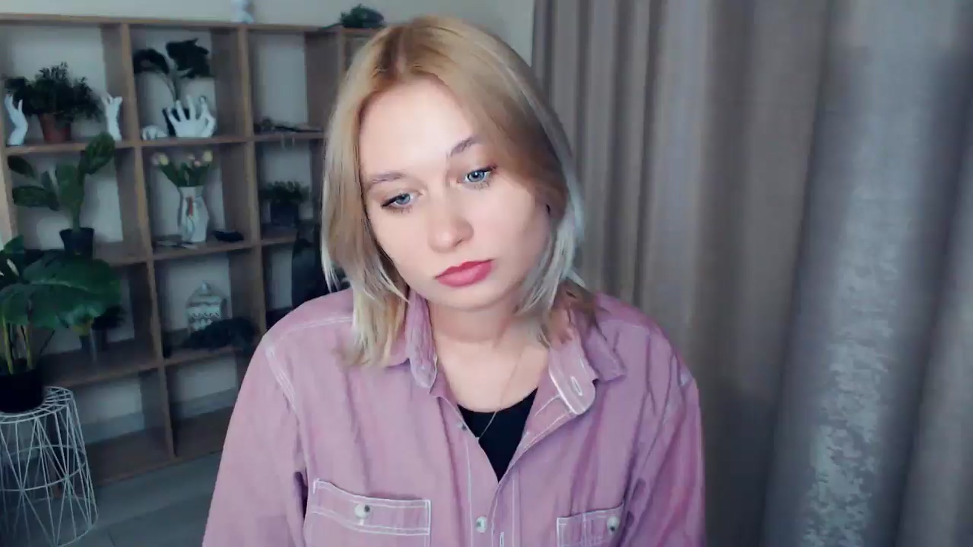 Gallery image thumbnail from Kukla_kolduna's myfreecams stream on, 02/23/2025, 18:50 image 18 of 20