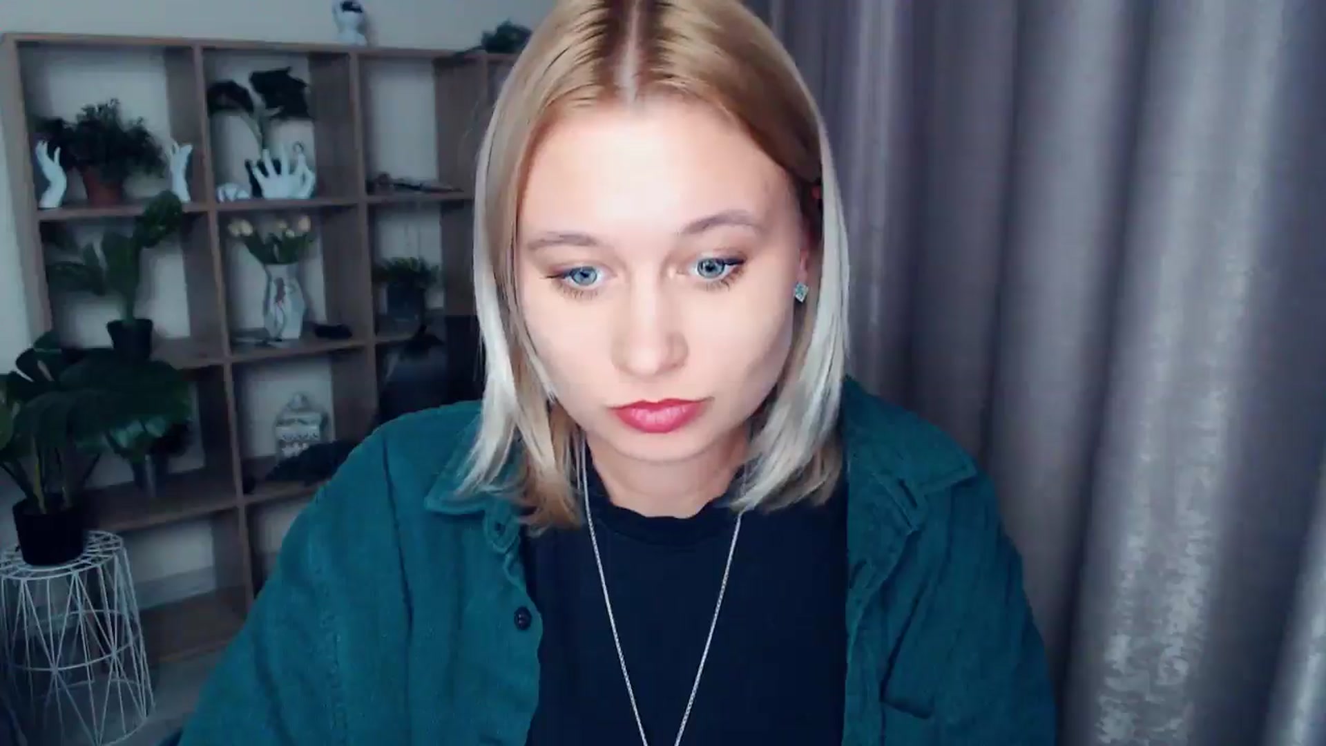 Gallery image thumbnail from Kukla_kolduna's myfreecams stream on, 02/26/2025, 15:57 image 12 of 20