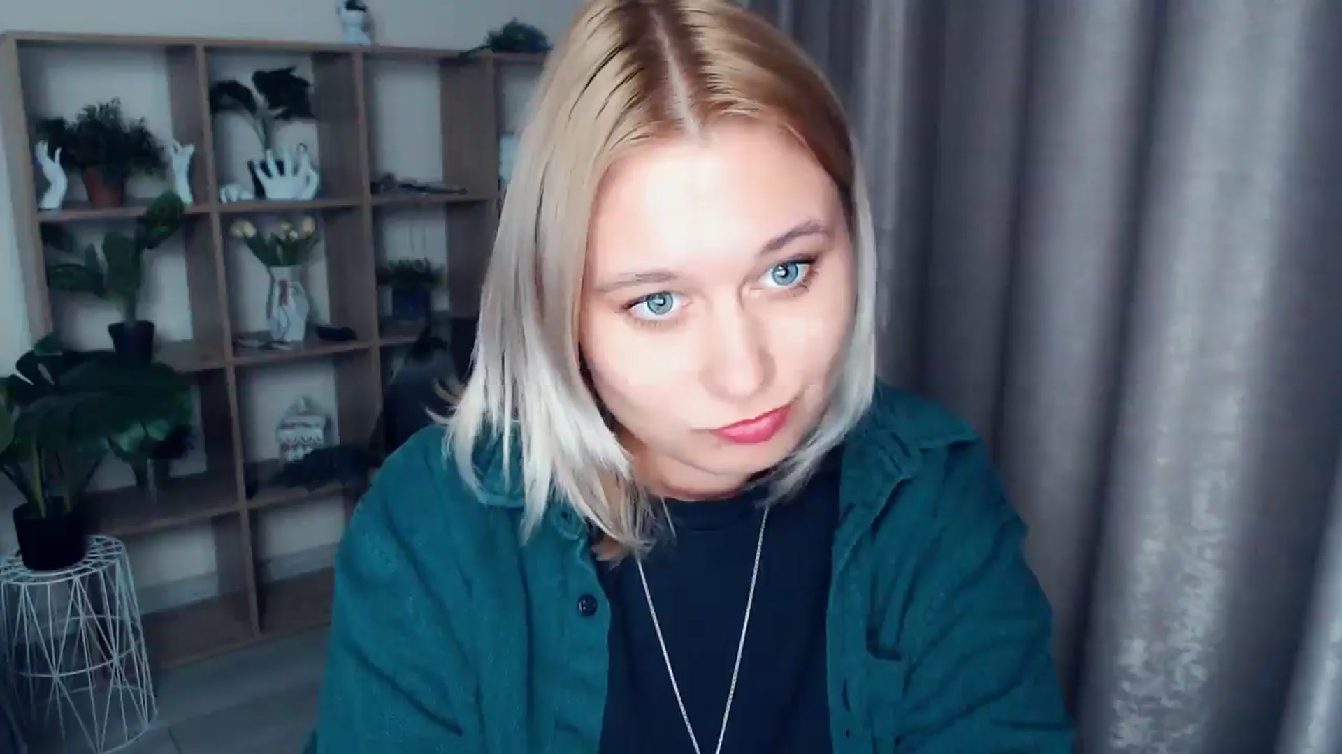 Gallery image thumbnail from Kukla_kolduna's myfreecams stream on, 02/26/2025, 16:45 image 2 of 20