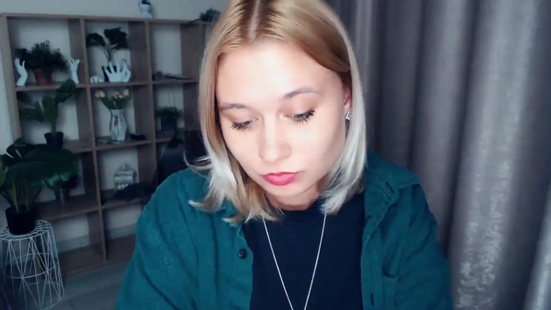Gallery image thumbnail from Kukla_kolduna's myfreecams stream on, 02/26/2025, 16:45 image 5 of 20
