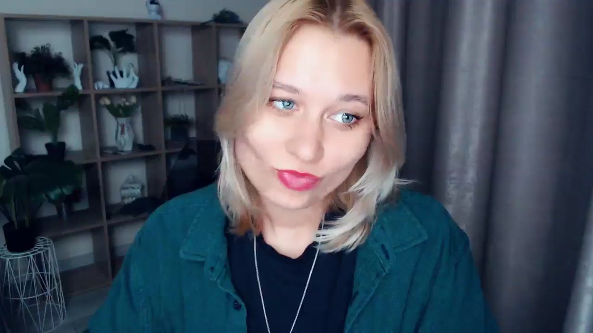 Gallery image thumbnail from Kukla_kolduna's myfreecams stream on, 02/26/2025, 17:40 image 14 of 20