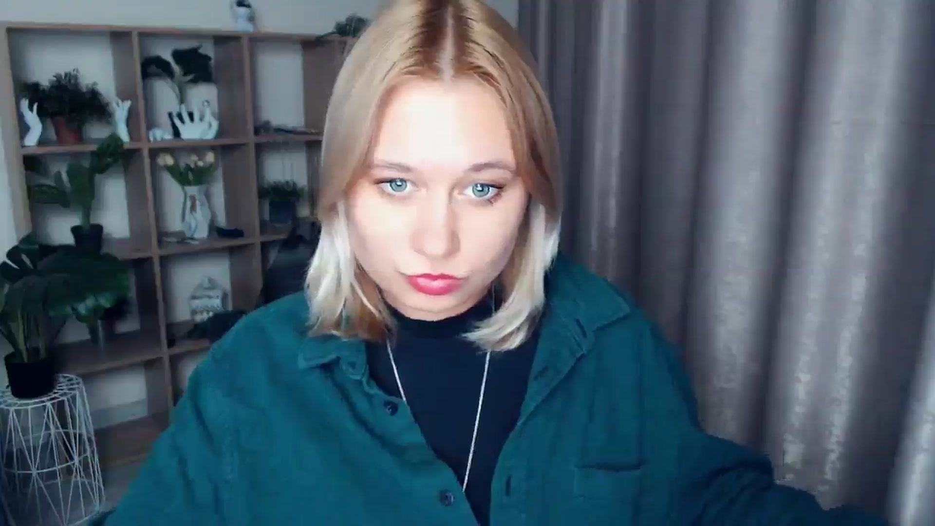 Gallery image thumbnail from Kukla_kolduna's myfreecams stream on, 02/26/2025, 17:40 image 11 of 20