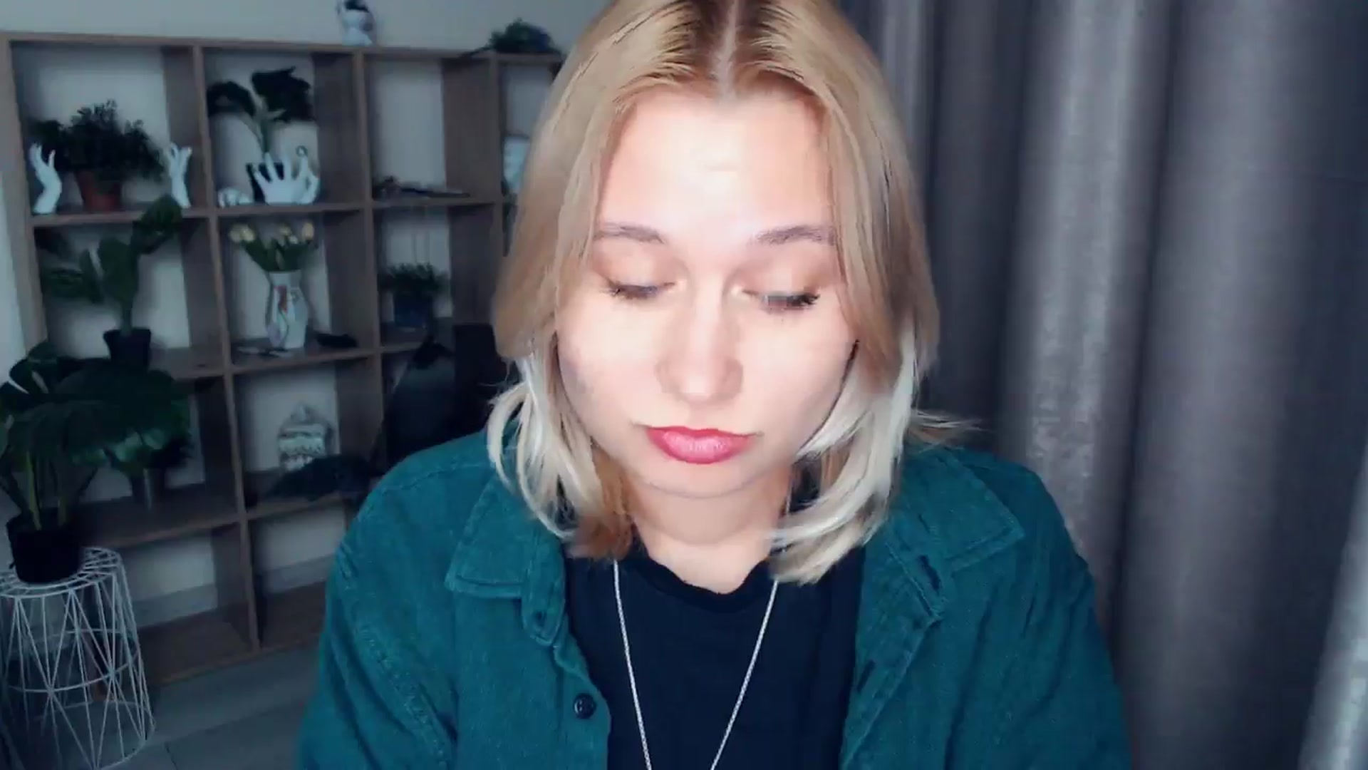 Gallery image thumbnail from Kukla_kolduna's myfreecams stream on, 02/26/2025, 17:40 image 15 of 20