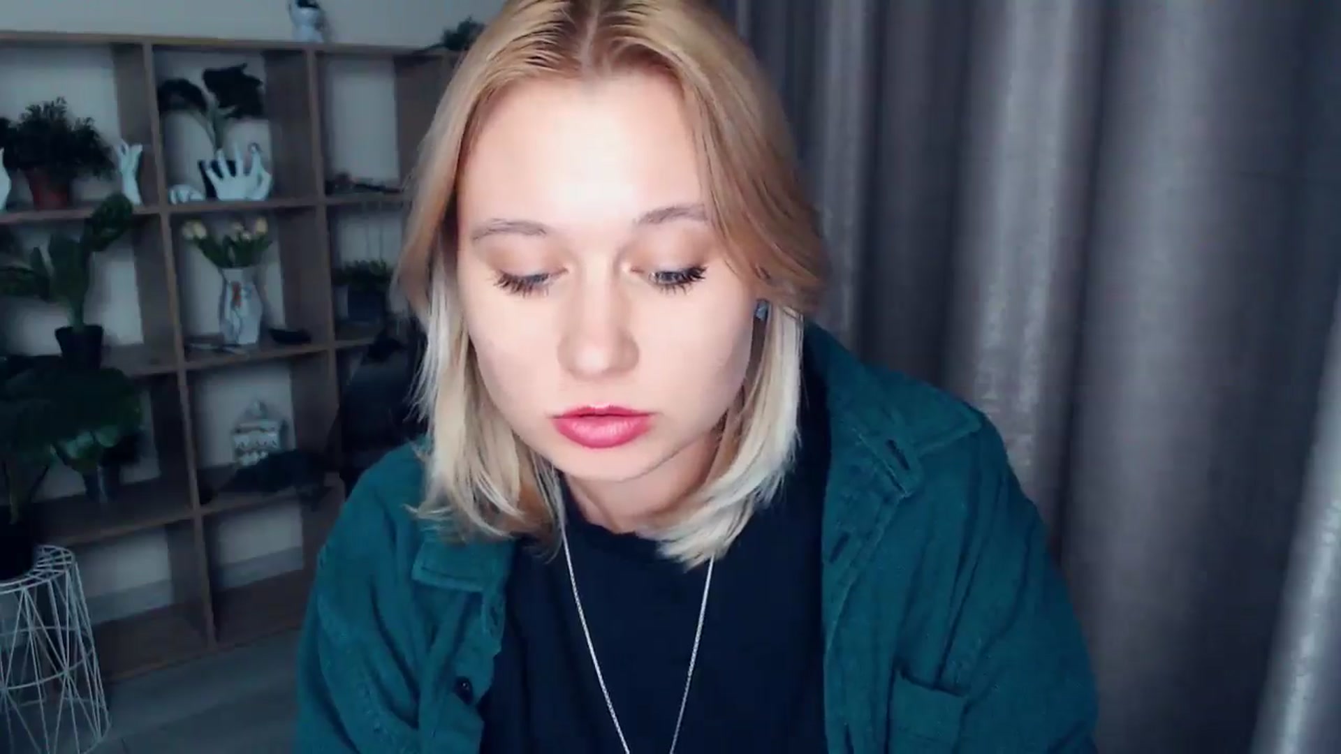 Gallery image thumbnail from Kukla_kolduna's myfreecams stream on, 02/26/2025, 18:46 image 13 of 20