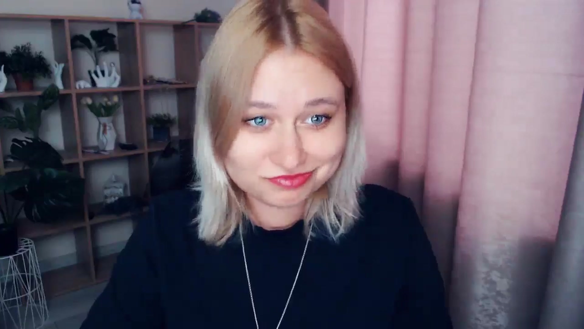 Gallery image thumbnail from Kukla_kolduna's myfreecams stream on, 02/27/2025, 14:20 image 8 of 20
