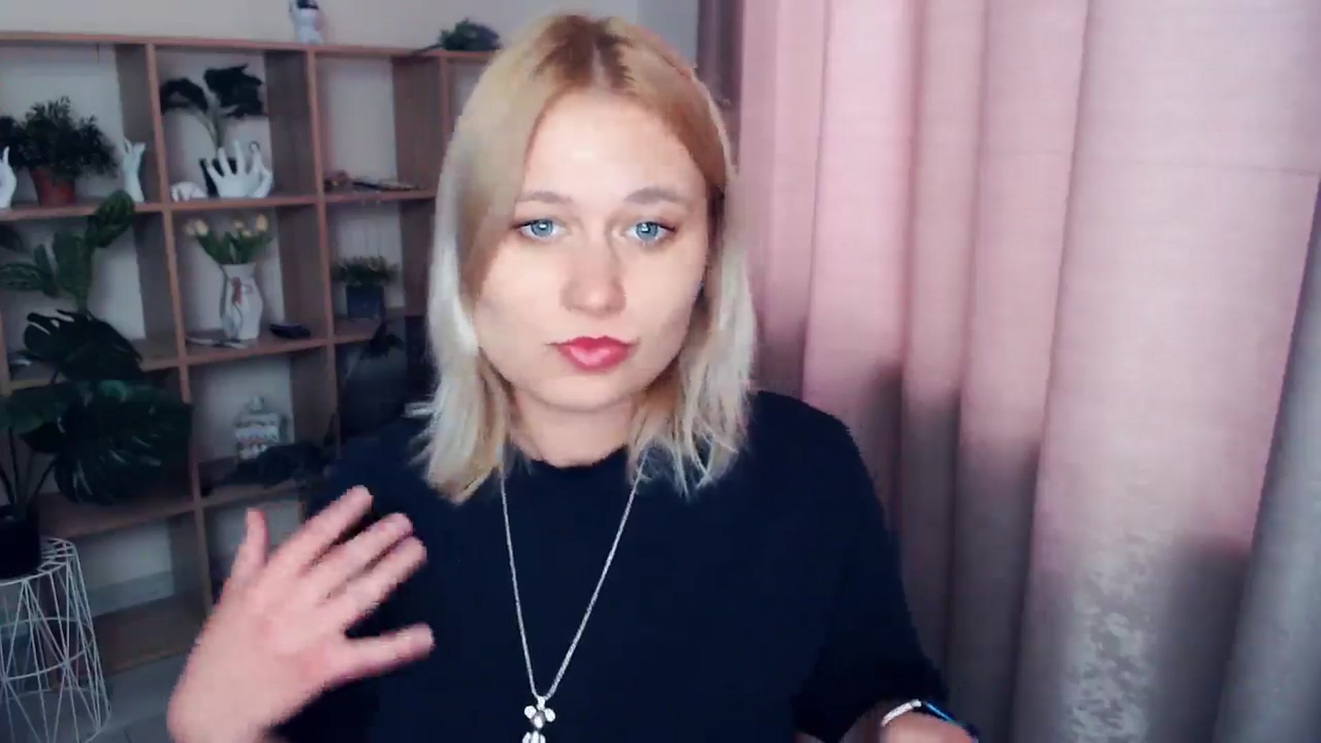 Gallery image thumbnail from Kukla_kolduna's myfreecams stream on, 02/27/2025, 14:20 image 7 of 20