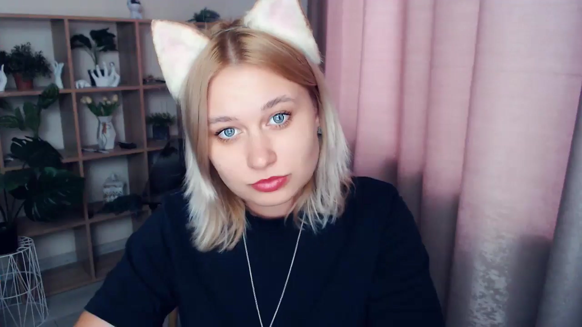 Gallery image thumbnail from Kukla_kolduna's myfreecams stream on, 02/27/2025, 14:20 image 20 of 20