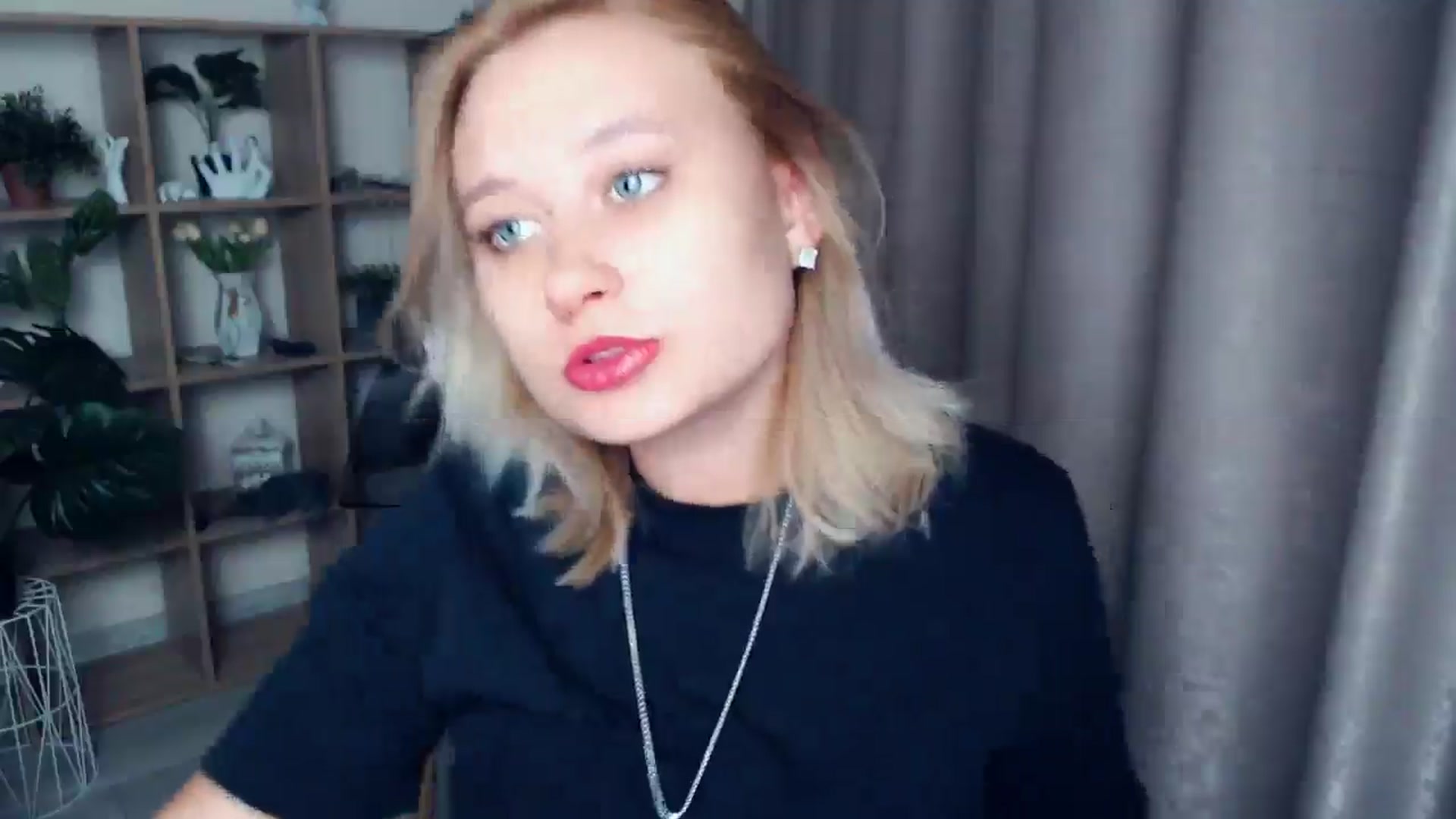 Gallery image thumbnail from Kukla_kolduna's myfreecams stream on, 02/27/2025, 16:23 image 17 of 20