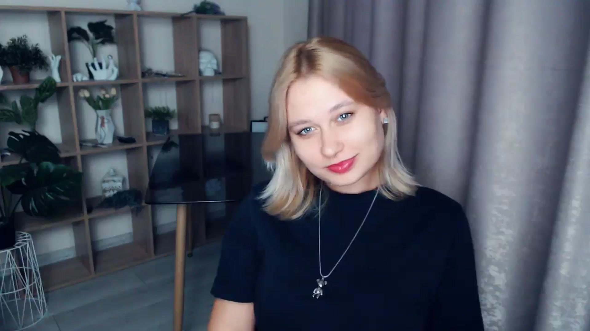 Gallery image thumbnail from Kukla_kolduna's myfreecams stream on, 02/27/2025, 16:23 image 9 of 20