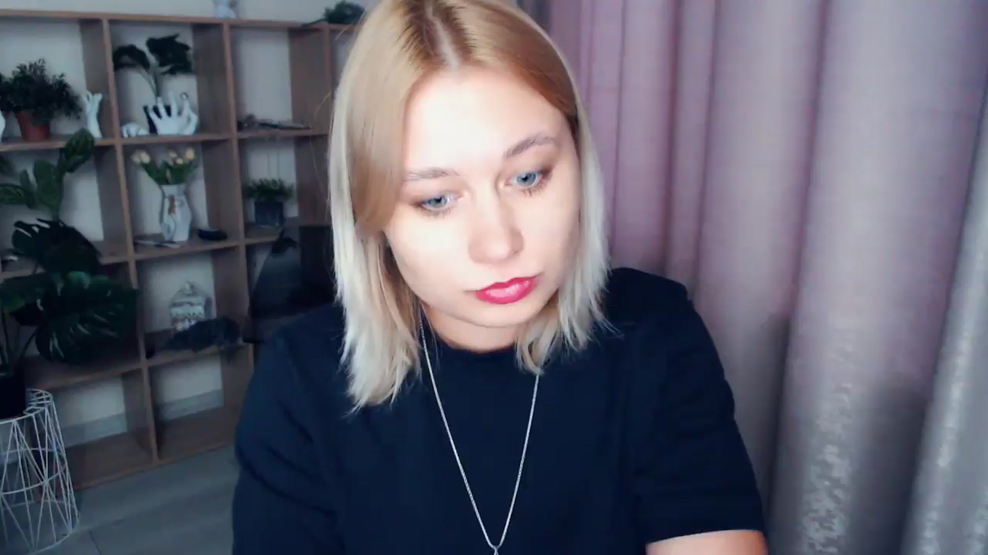 Gallery image thumbnail from Kukla_kolduna's myfreecams stream on, 02/27/2025, 16:23 image 1 of 20