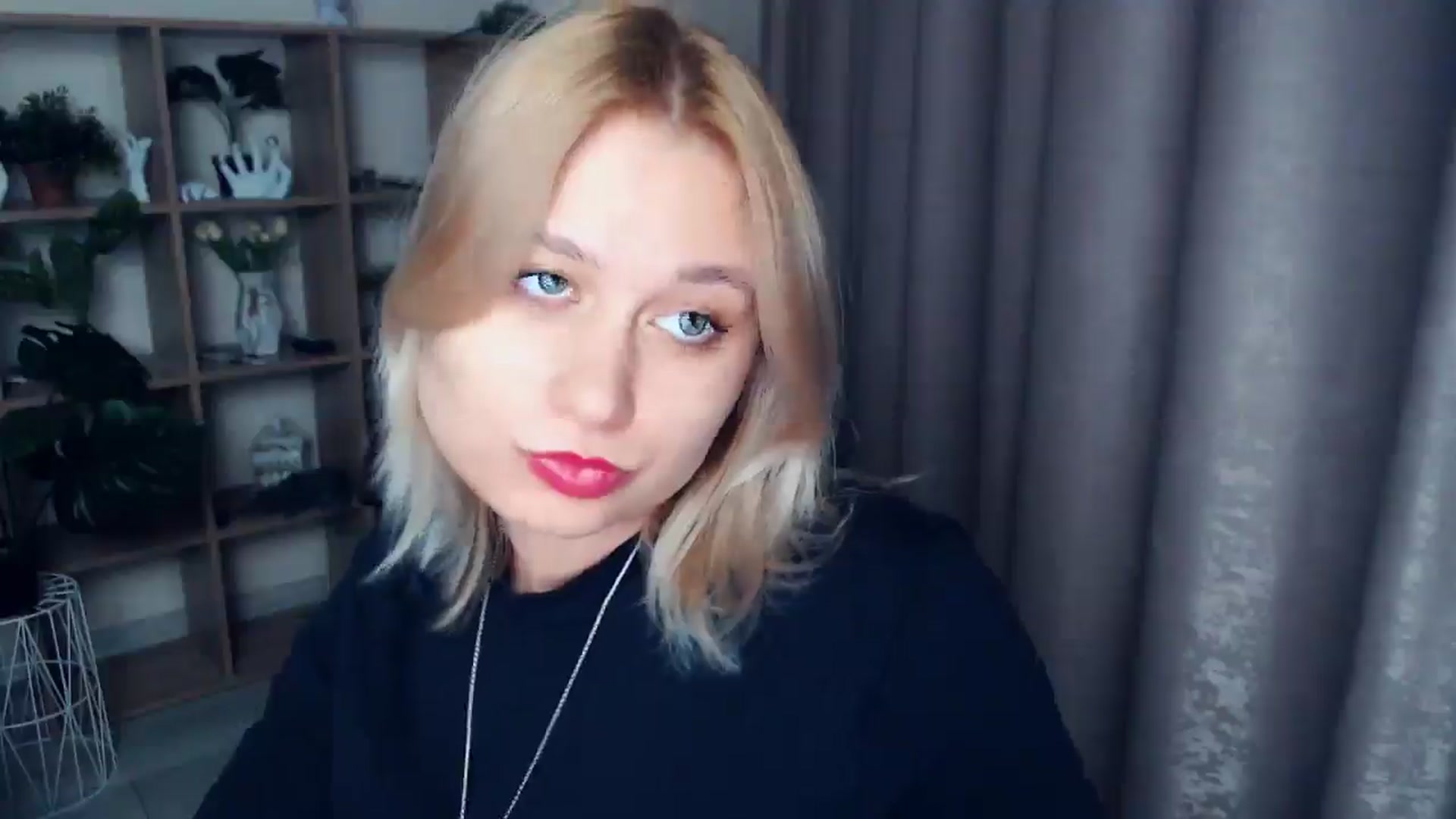 Gallery image thumbnail from Kukla_kolduna's myfreecams stream on, 02/27/2025, 16:23 image 10 of 20