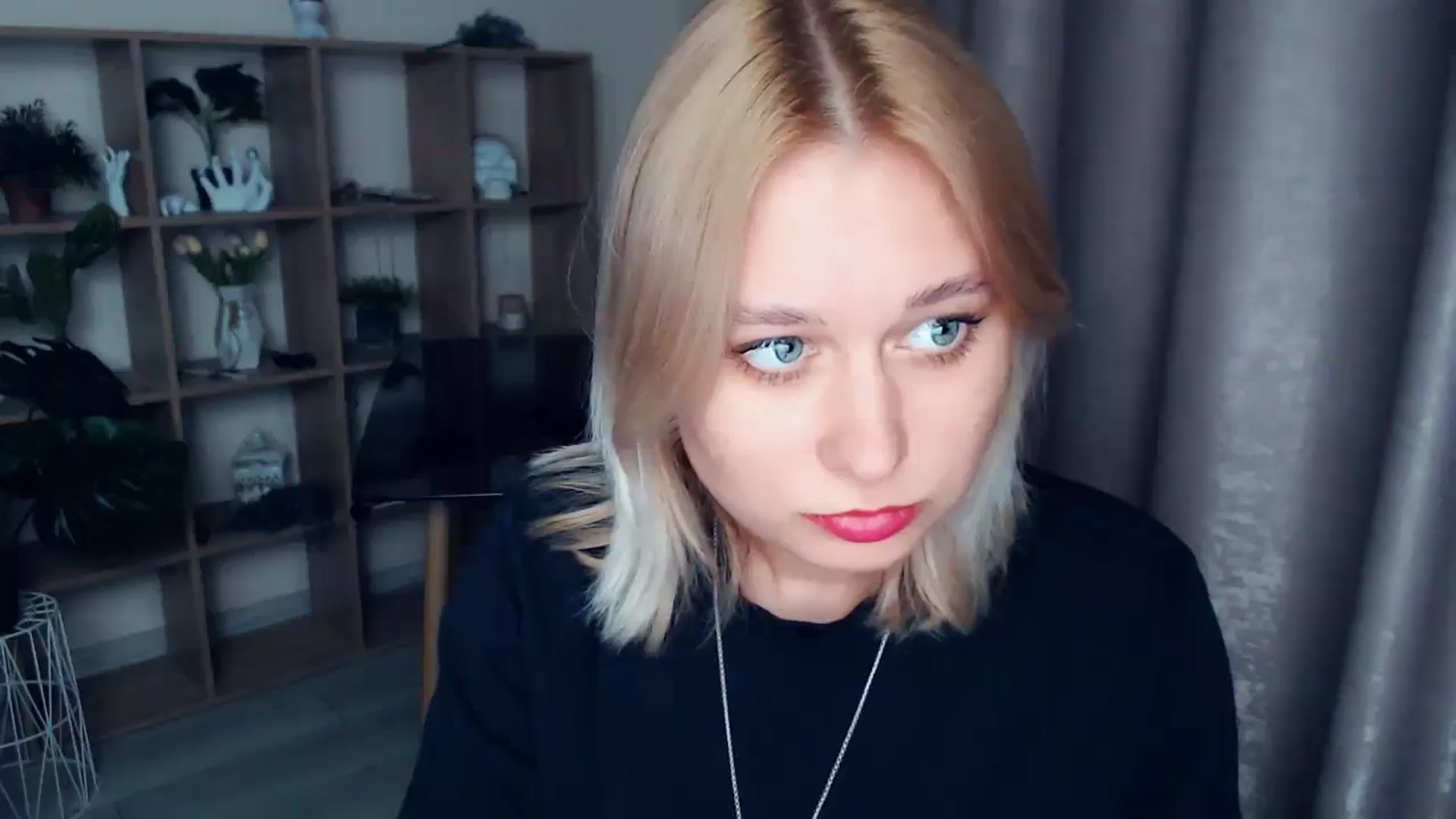 Gallery image thumbnail from Kukla_kolduna's myfreecams stream on, 02/27/2025, 18:15 image 2 of 20