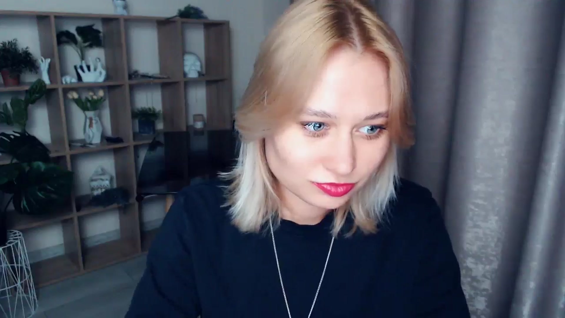 Gallery image thumbnail from Kukla_kolduna's myfreecams stream on, 02/27/2025, 18:15 image 19 of 20