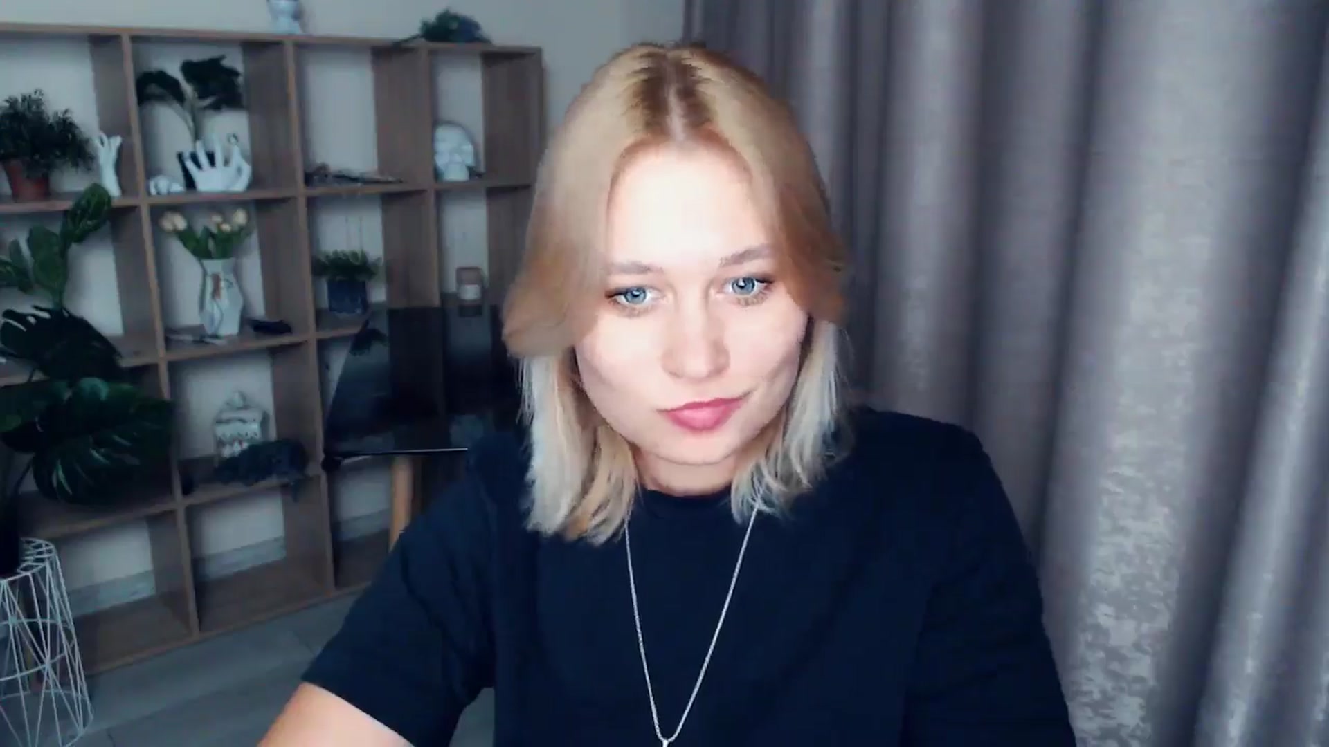 Gallery image thumbnail from Kukla_kolduna's myfreecams stream on, 02/27/2025, 19:05 image 15 of 20