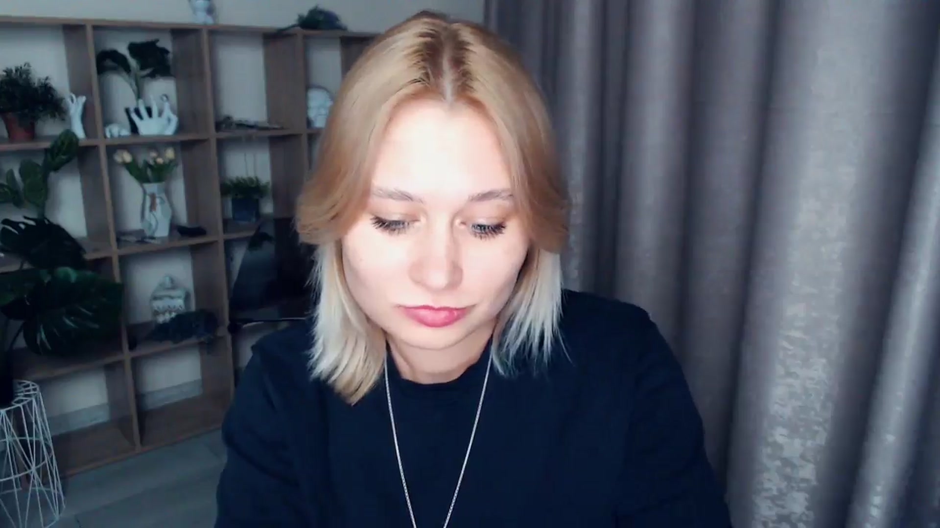 Gallery image thumbnail from Kukla_kolduna's myfreecams stream on, 02/27/2025, 19:05 image 18 of 20