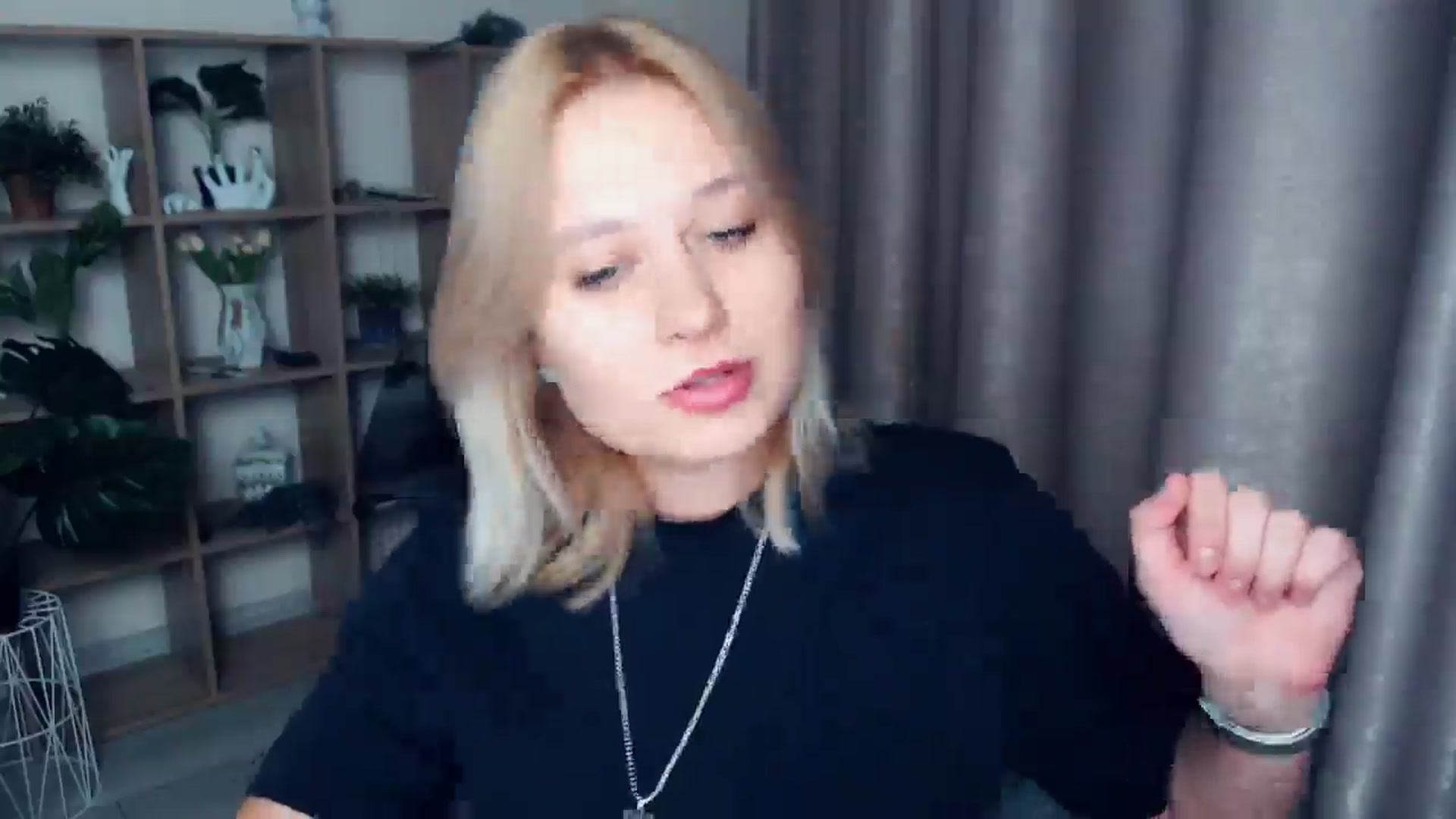 Gallery image thumbnail from Kukla_kolduna's myfreecams stream on, 02/27/2025, 19:05 image 16 of 20