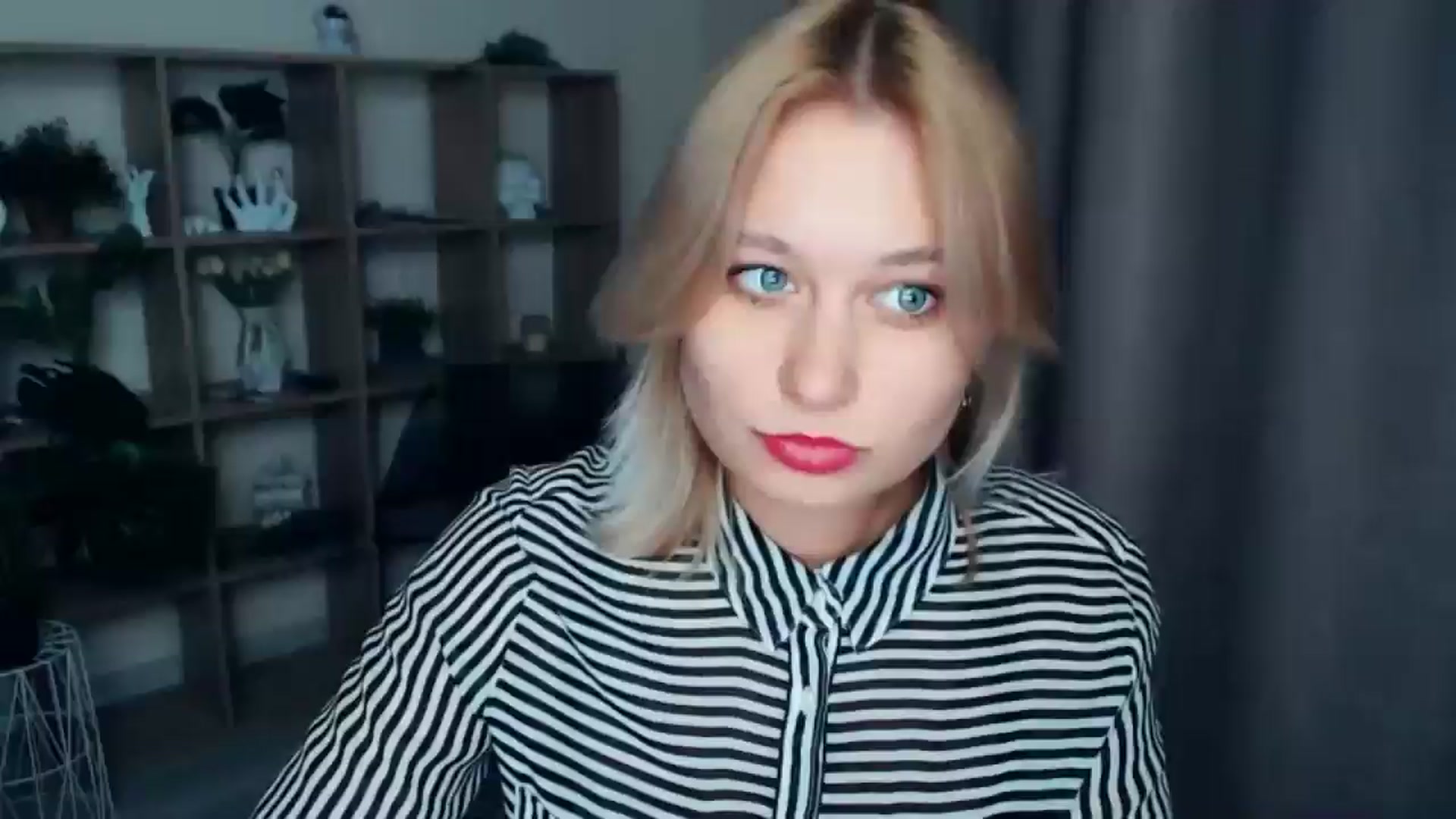Gallery image thumbnail from Kukla_kolduna's myfreecams stream on, 02/28/2025, 17:23 image 18 of 20