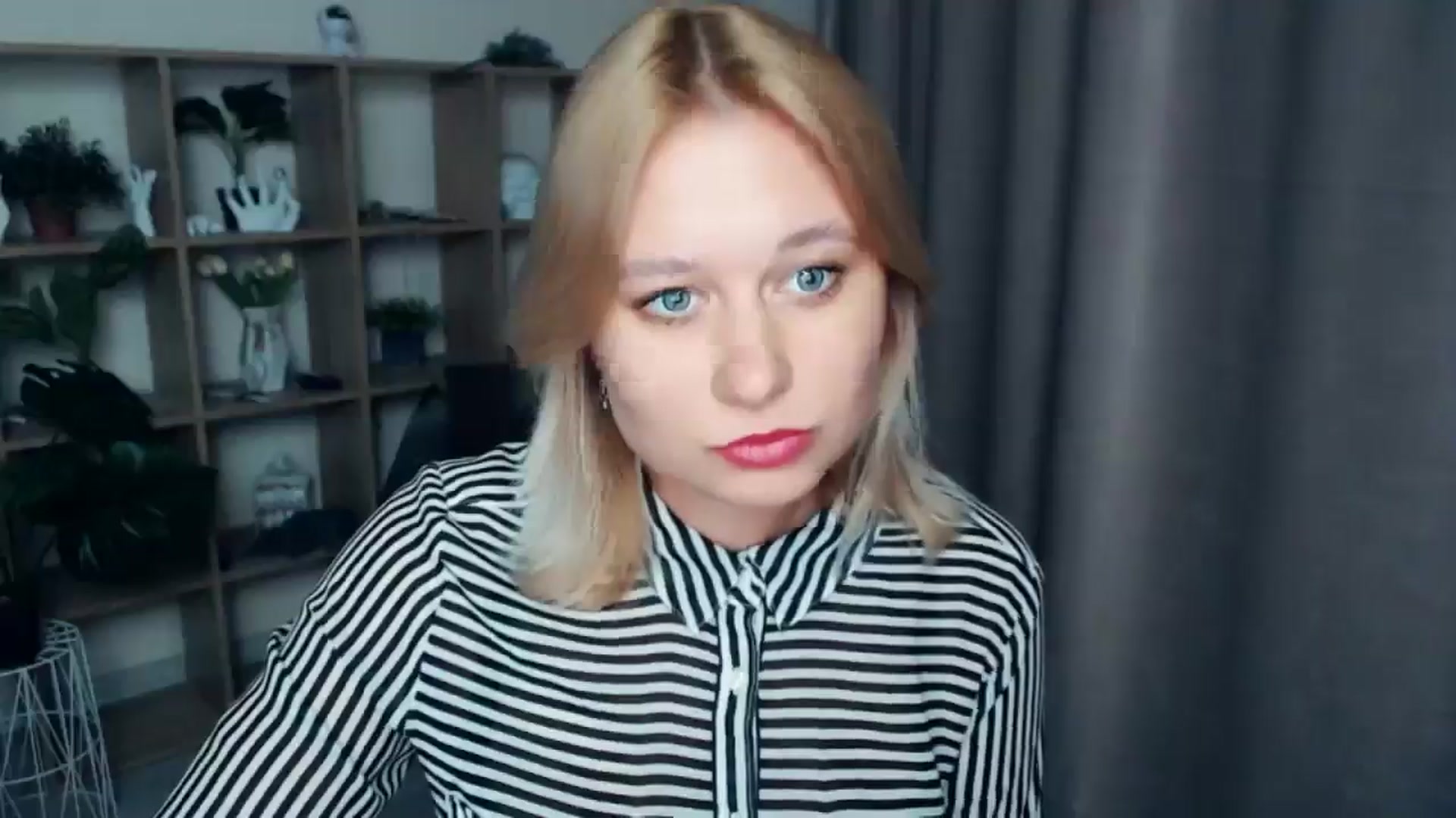 Gallery image thumbnail from Kukla_kolduna's myfreecams stream on, 02/28/2025, 17:23 image 7 of 20