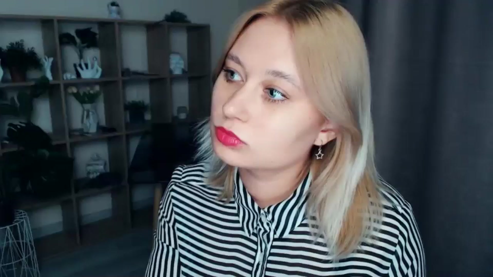 Gallery image thumbnail from Kukla_kolduna's myfreecams stream on, 02/28/2025, 17:23 image 1 of 20