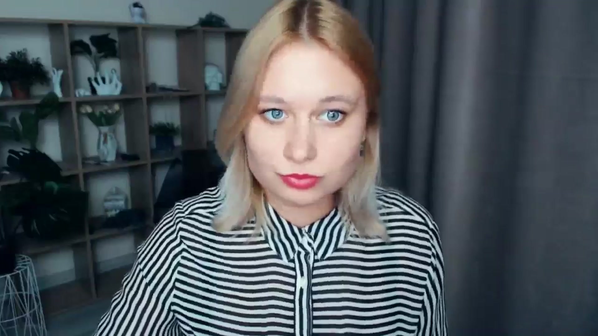 Gallery image thumbnail from Kukla_kolduna's myfreecams stream on, 02/28/2025, 17:23 image 19 of 20