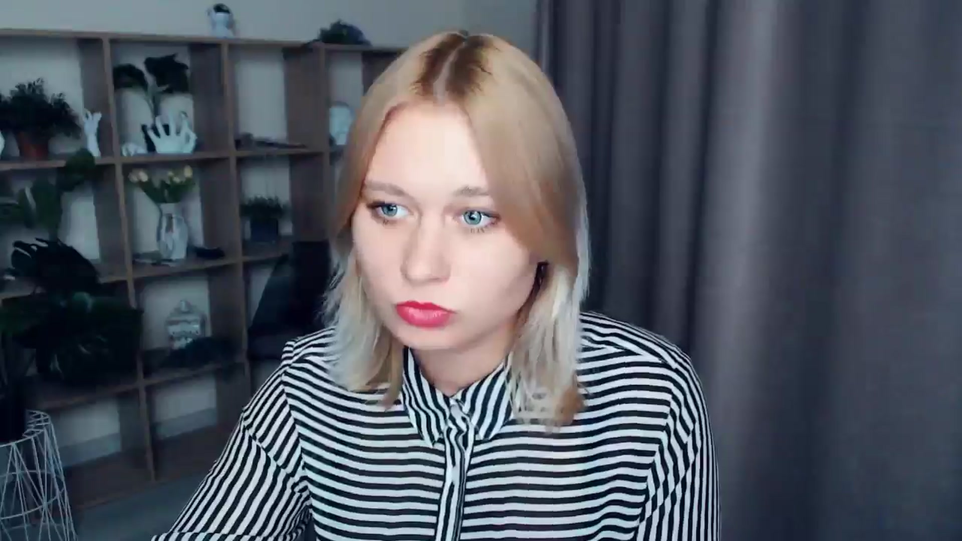Gallery image thumbnail from Kukla_kolduna's myfreecams stream on, 02/28/2025, 18:06 image 5 of 20