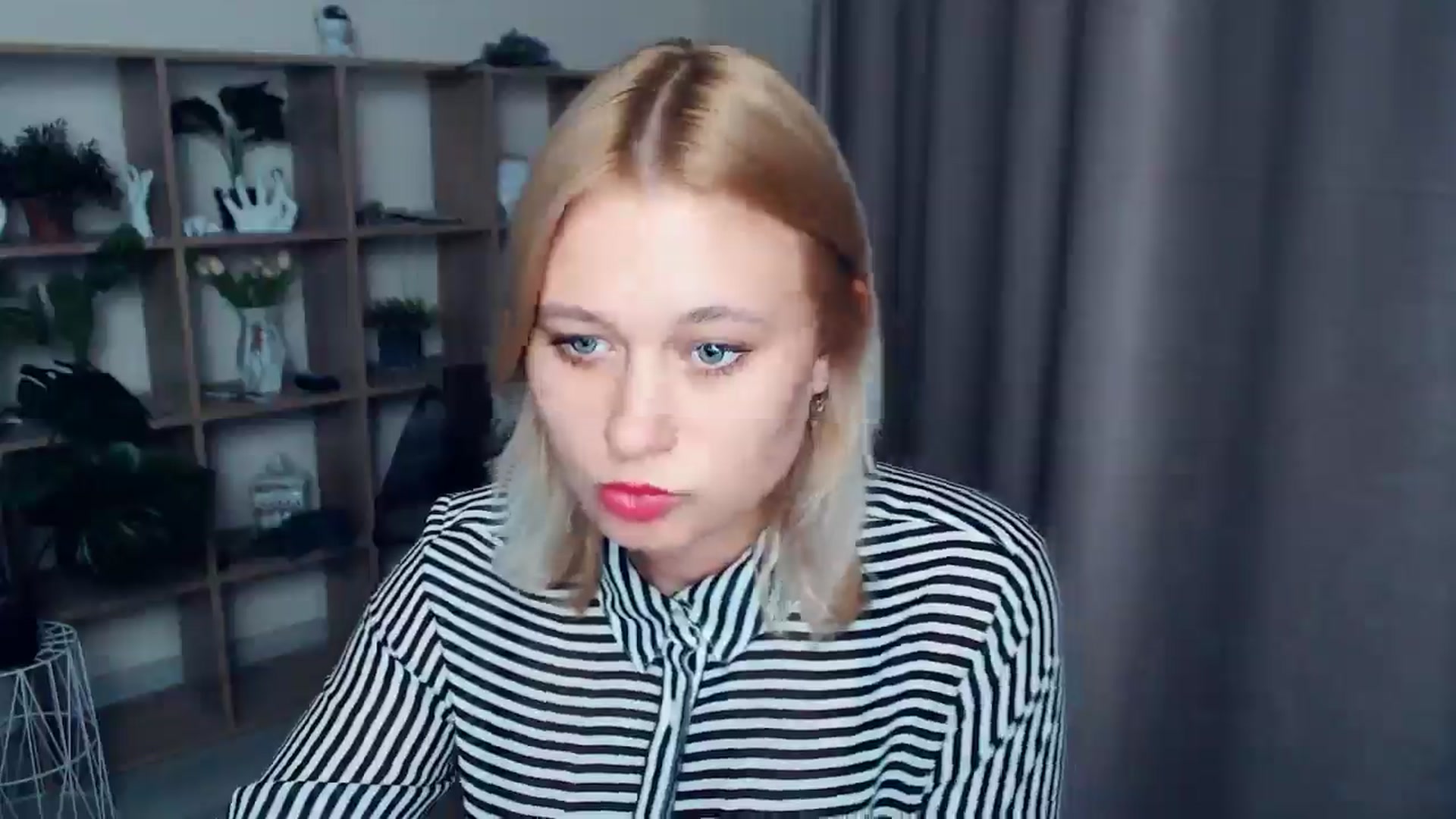 Gallery image thumbnail from Kukla_kolduna's myfreecams stream on, 02/28/2025, 18:06 image 6 of 20