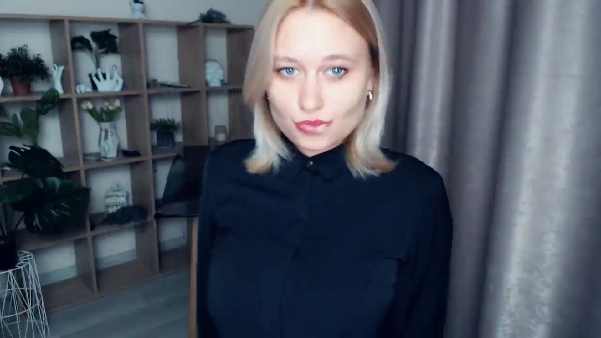 Gallery image thumbnail from Kukla_kolduna's myfreecams stream on, 03/01/2025, 17:03 image 15 of 20