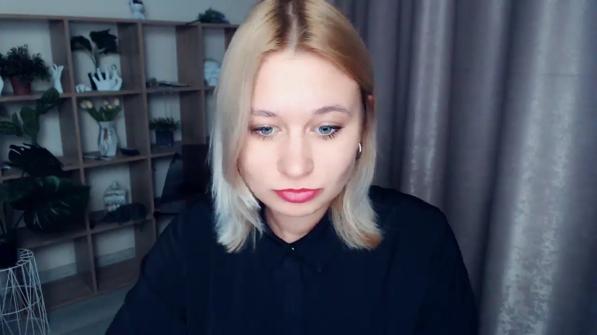 Gallery image thumbnail from Kukla_kolduna's myfreecams stream on, 03/01/2025, 17:03 image 4 of 20