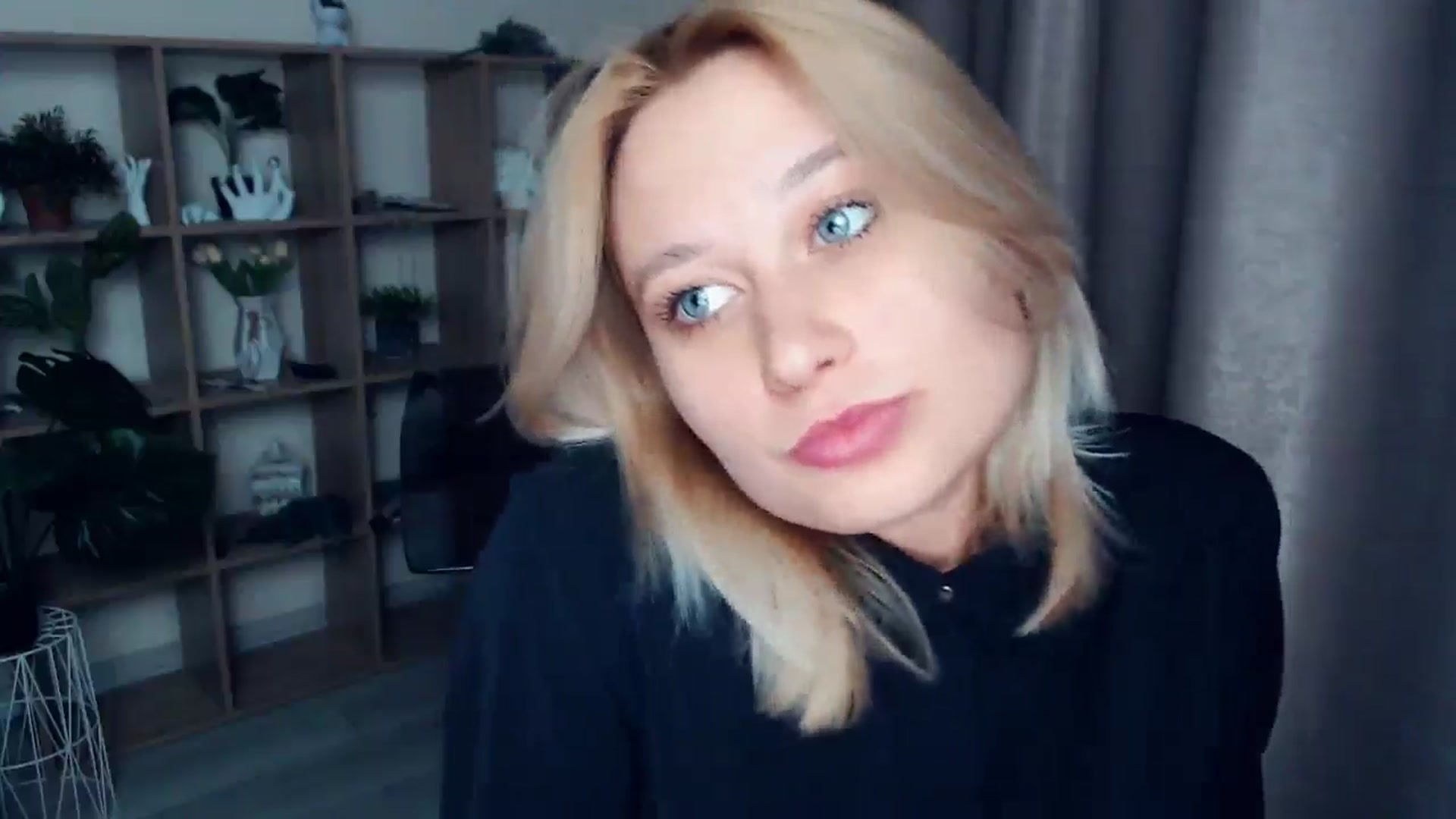 Gallery image thumbnail from Kukla_kolduna's myfreecams stream on, 03/01/2025, 19:09 image 19 of 20